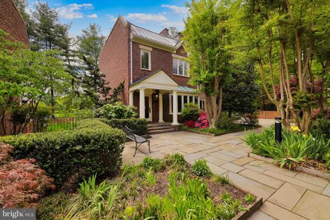 4018 CHANCERY COURT NW WASHINGTON DC 20007