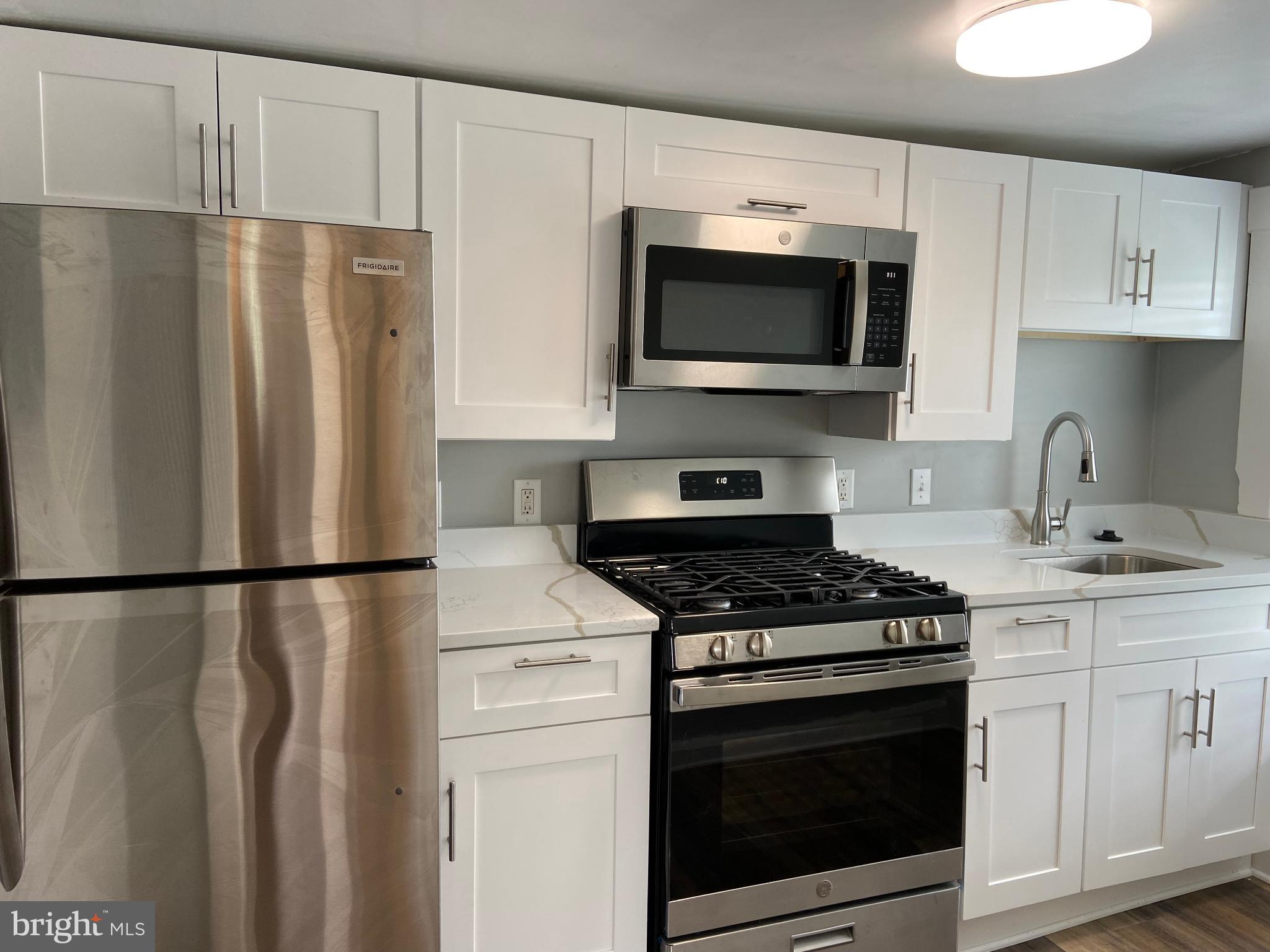 DORCHESTER - Residential Income