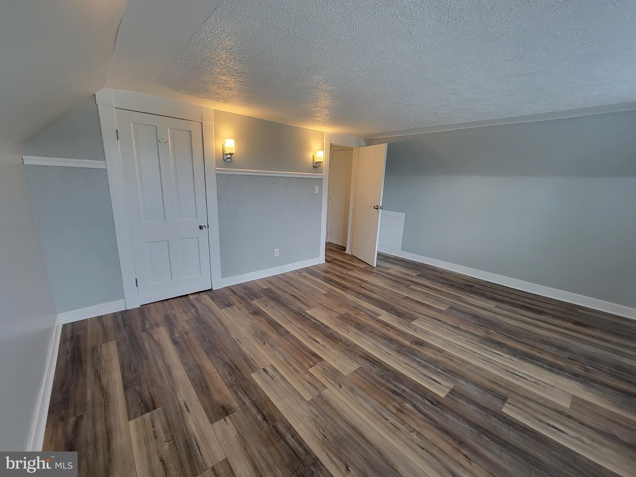 DORCHESTER - Residential Income