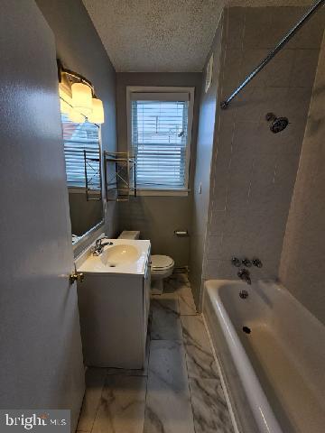 DORCHESTER - Residential Income