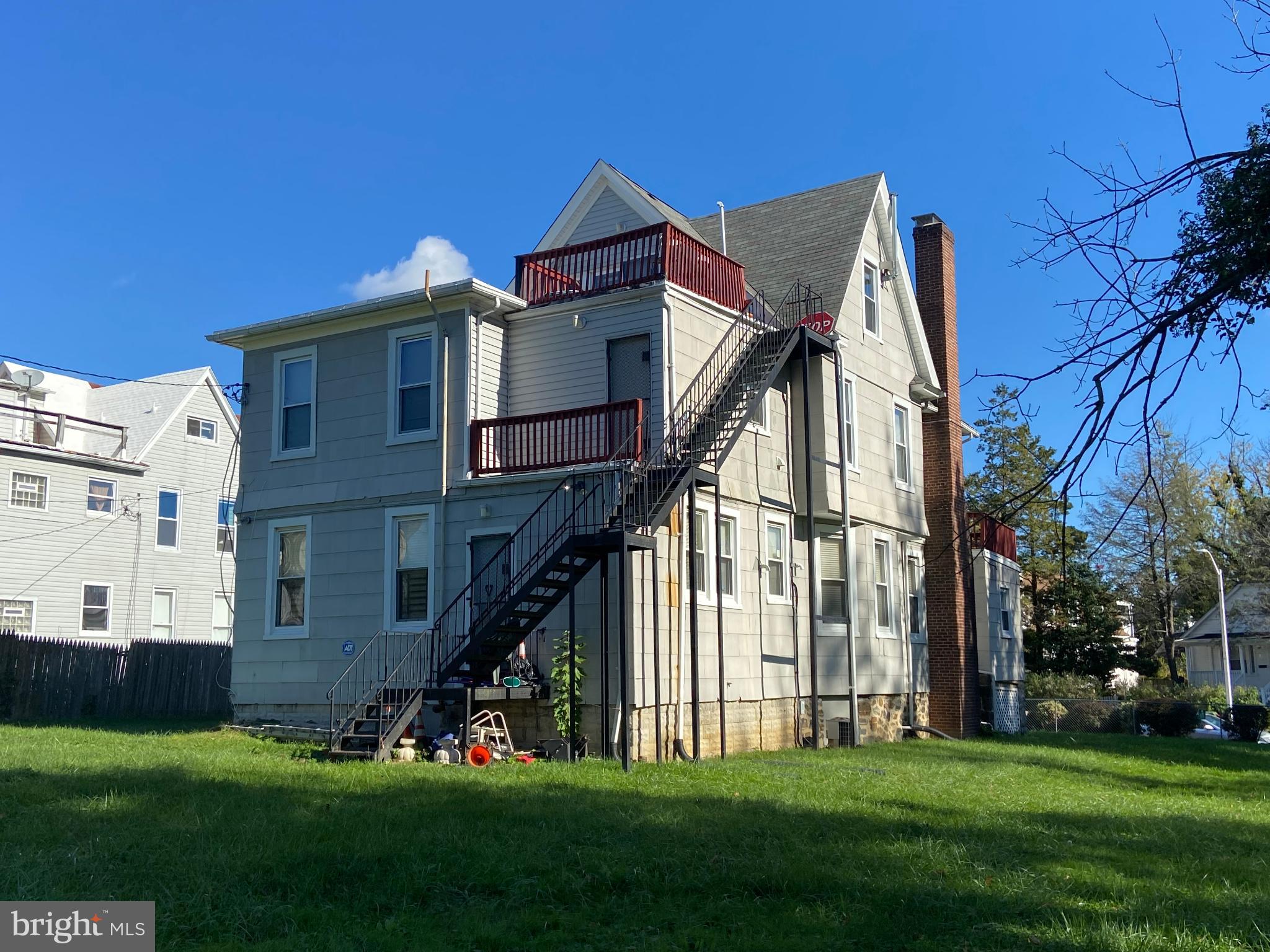 DORCHESTER - Residential Income