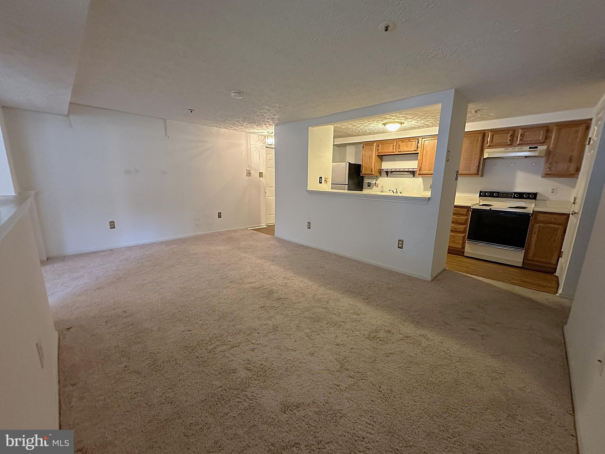 WOODBRIDGE - Residential