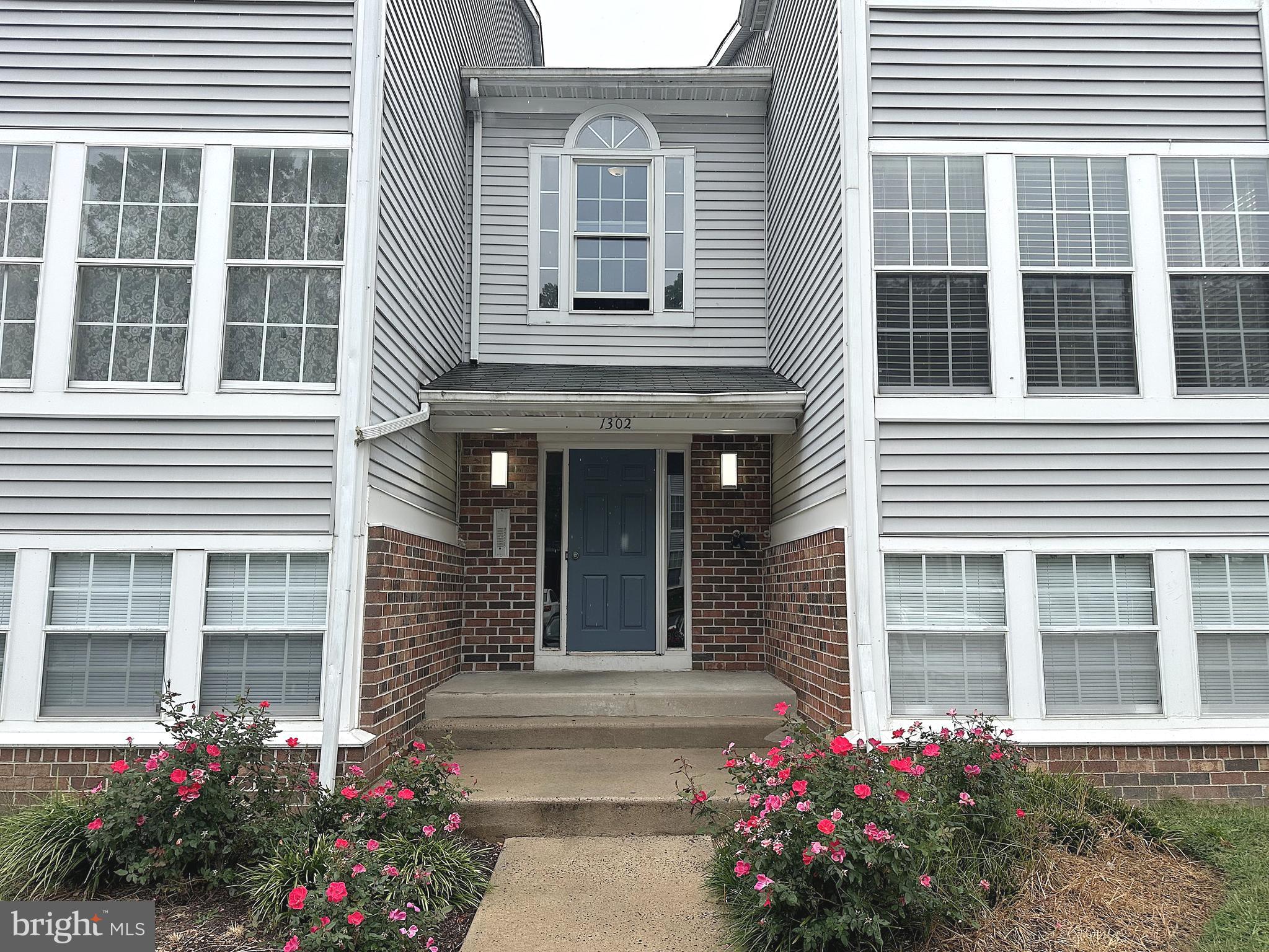 1302 CLOVER VALLEY WAY D 1302 D