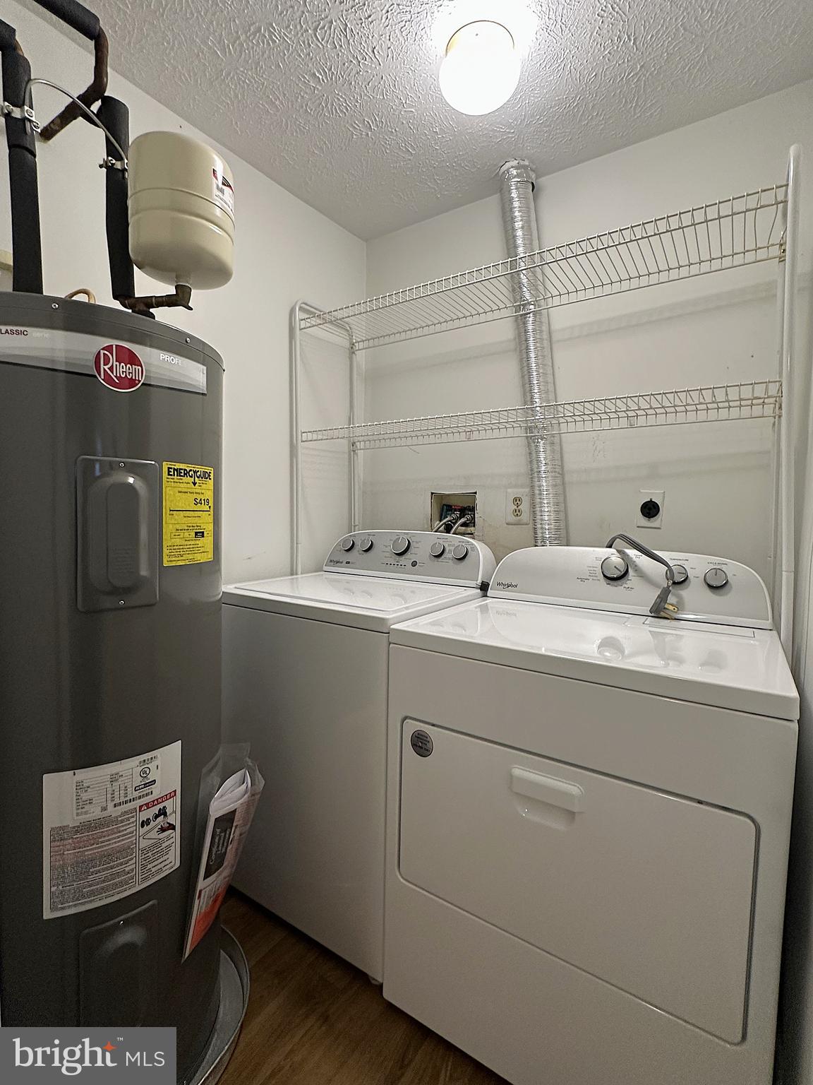 WOODBRIDGE - Residential