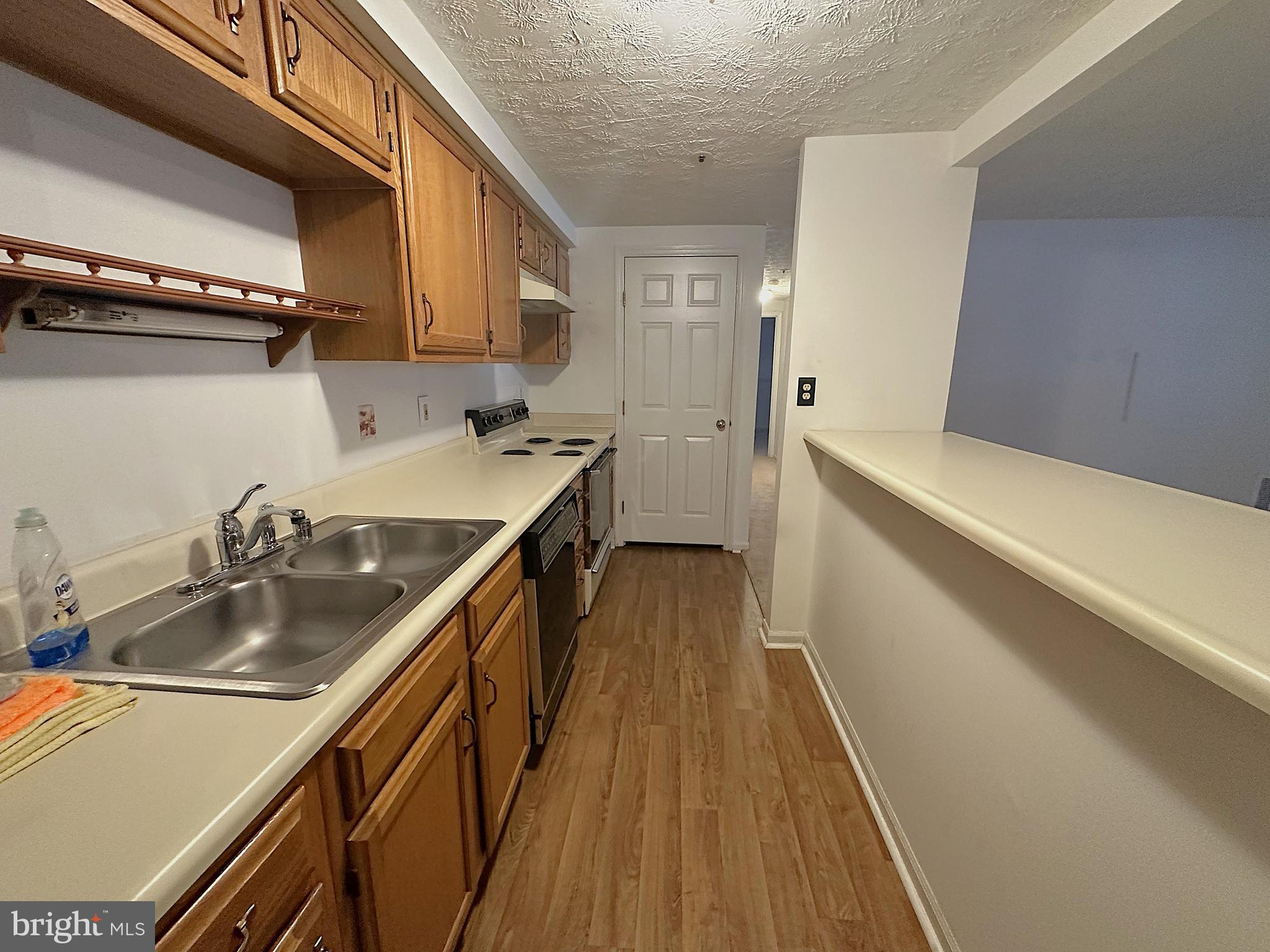 WOODBRIDGE - Residential