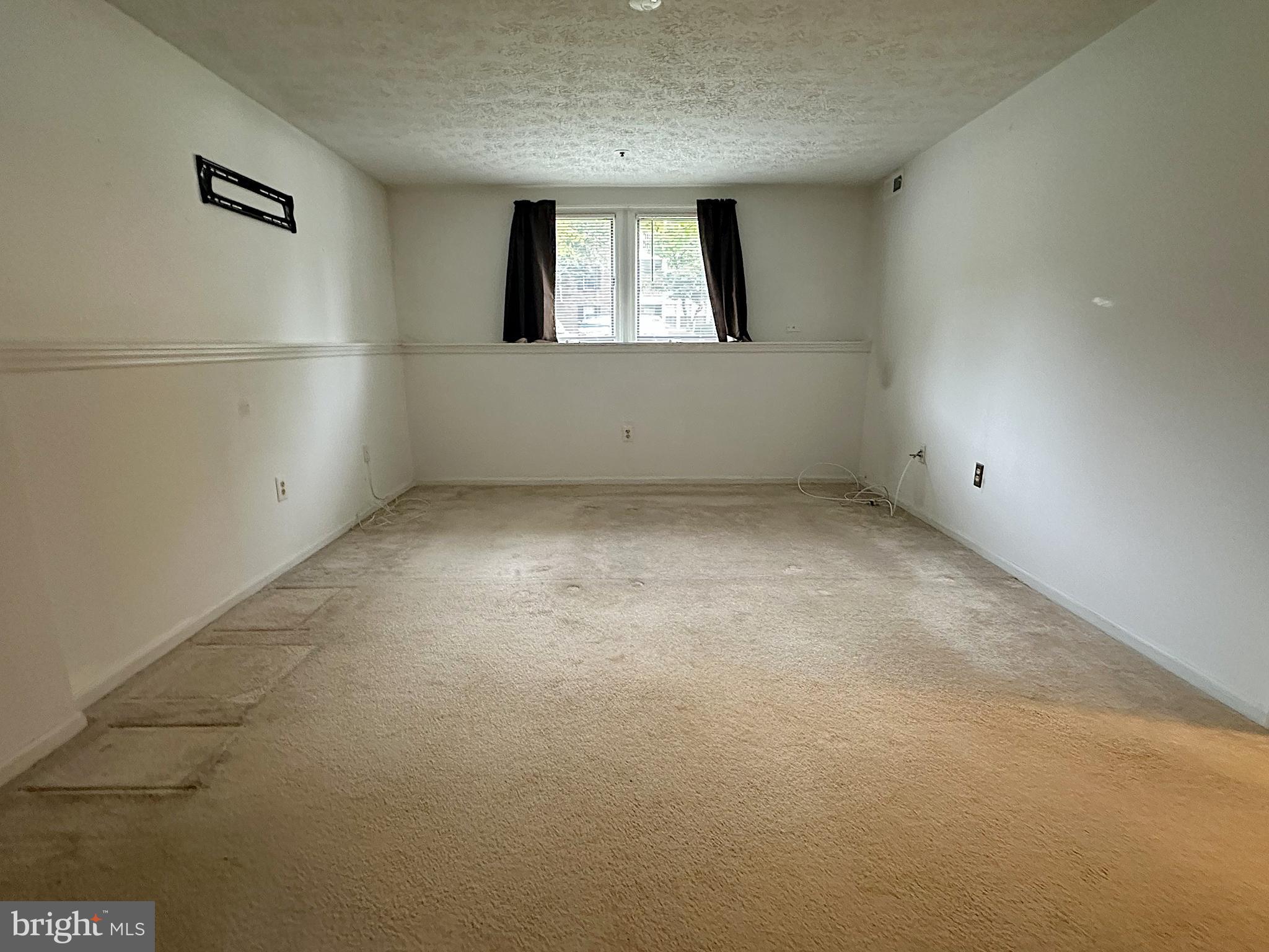 WOODBRIDGE - Residential