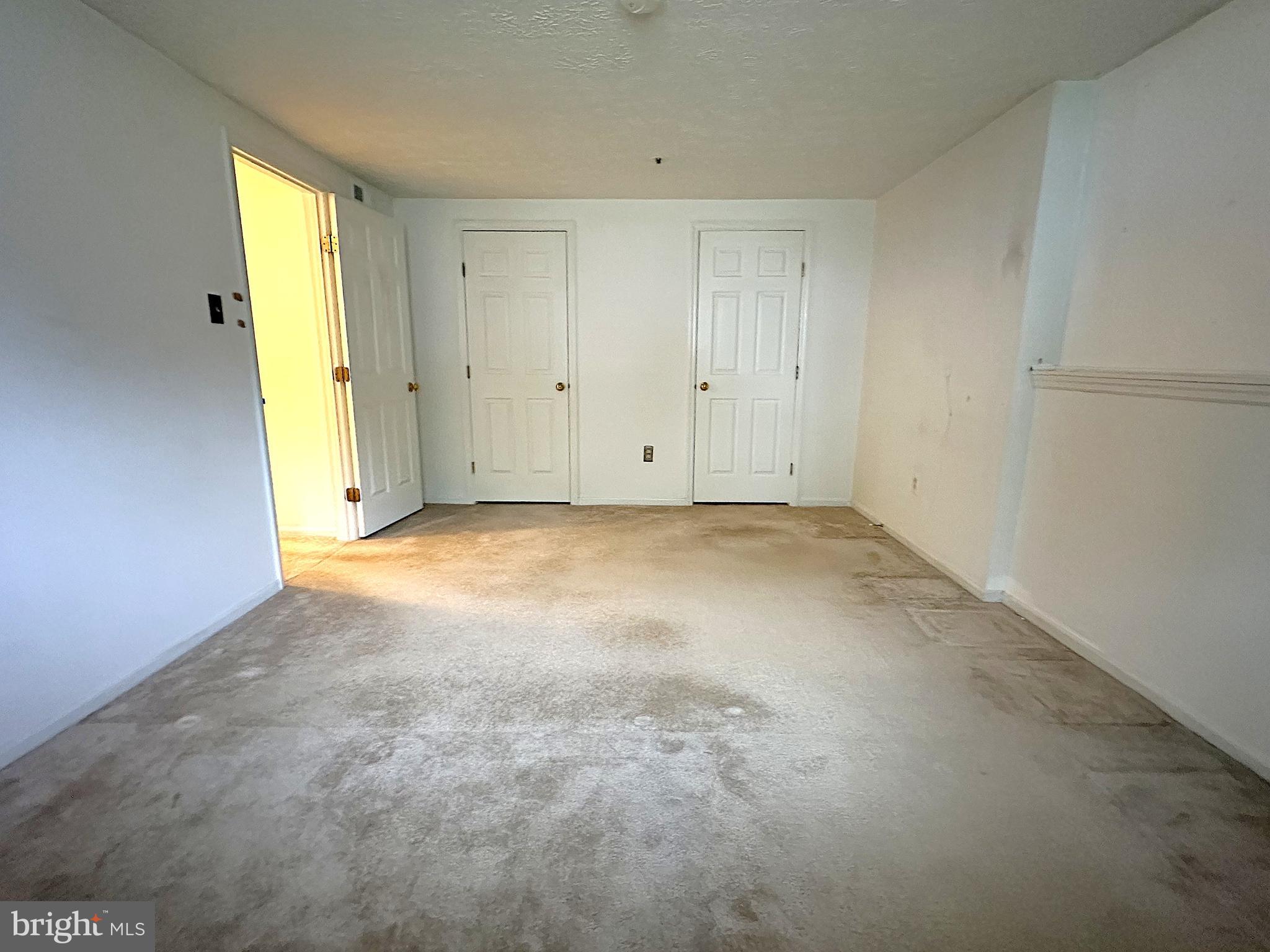 WOODBRIDGE - Residential