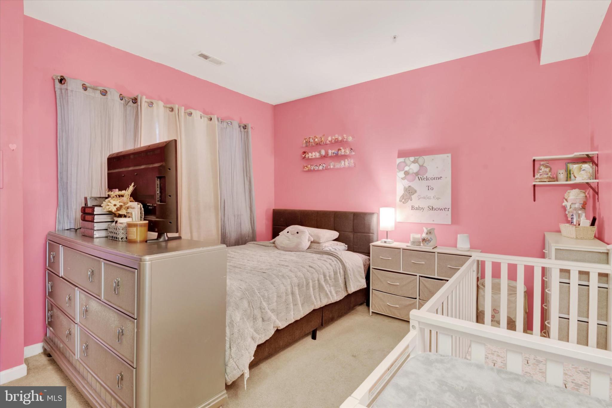 TUSCARORA CREEK - Residential