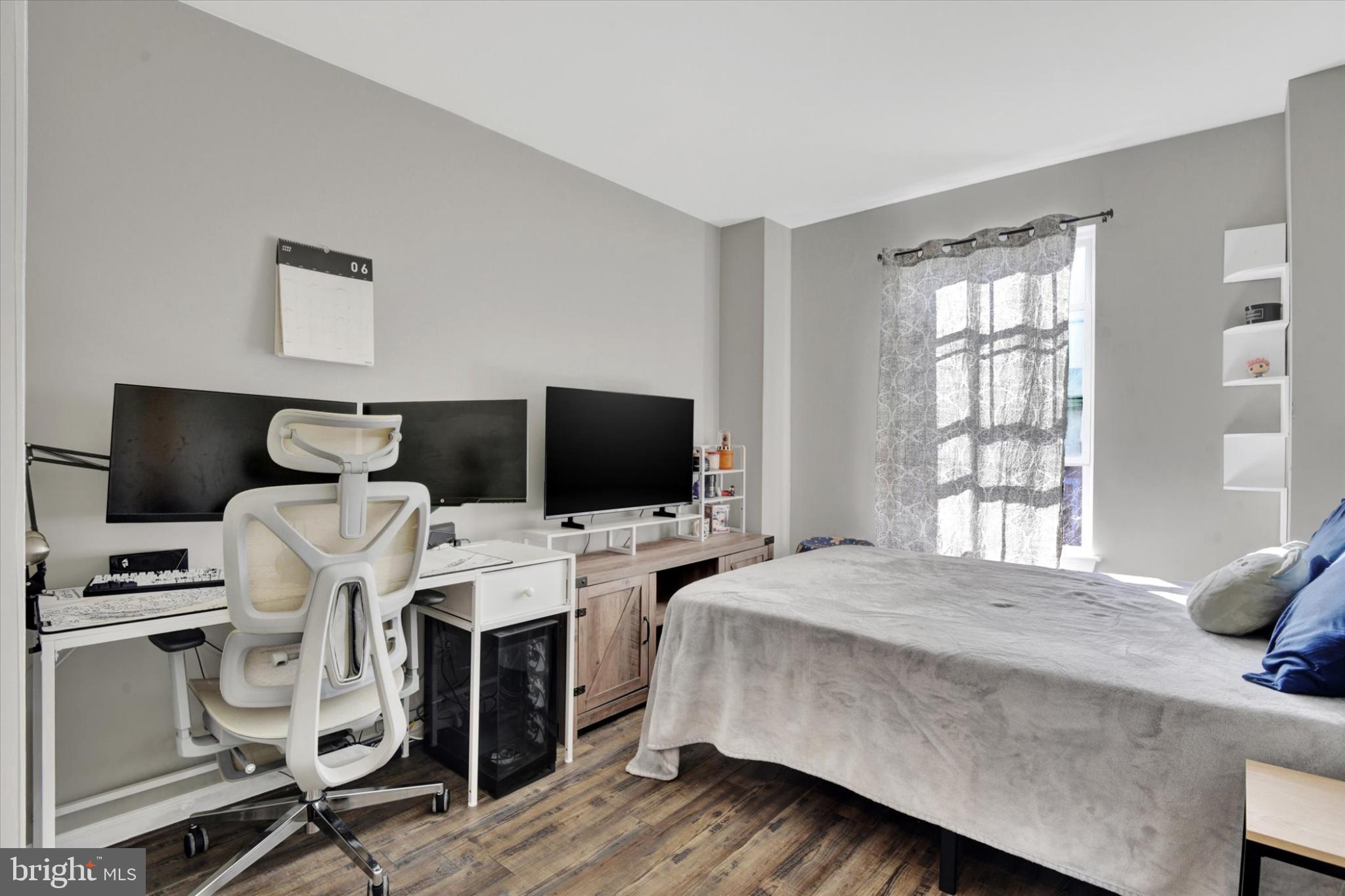 TUSCARORA CREEK - Residential