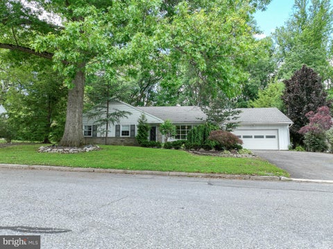 Homes For Sale - 150 Hillcrest Road<br/> Berks County, MOHNTON, PA 19540