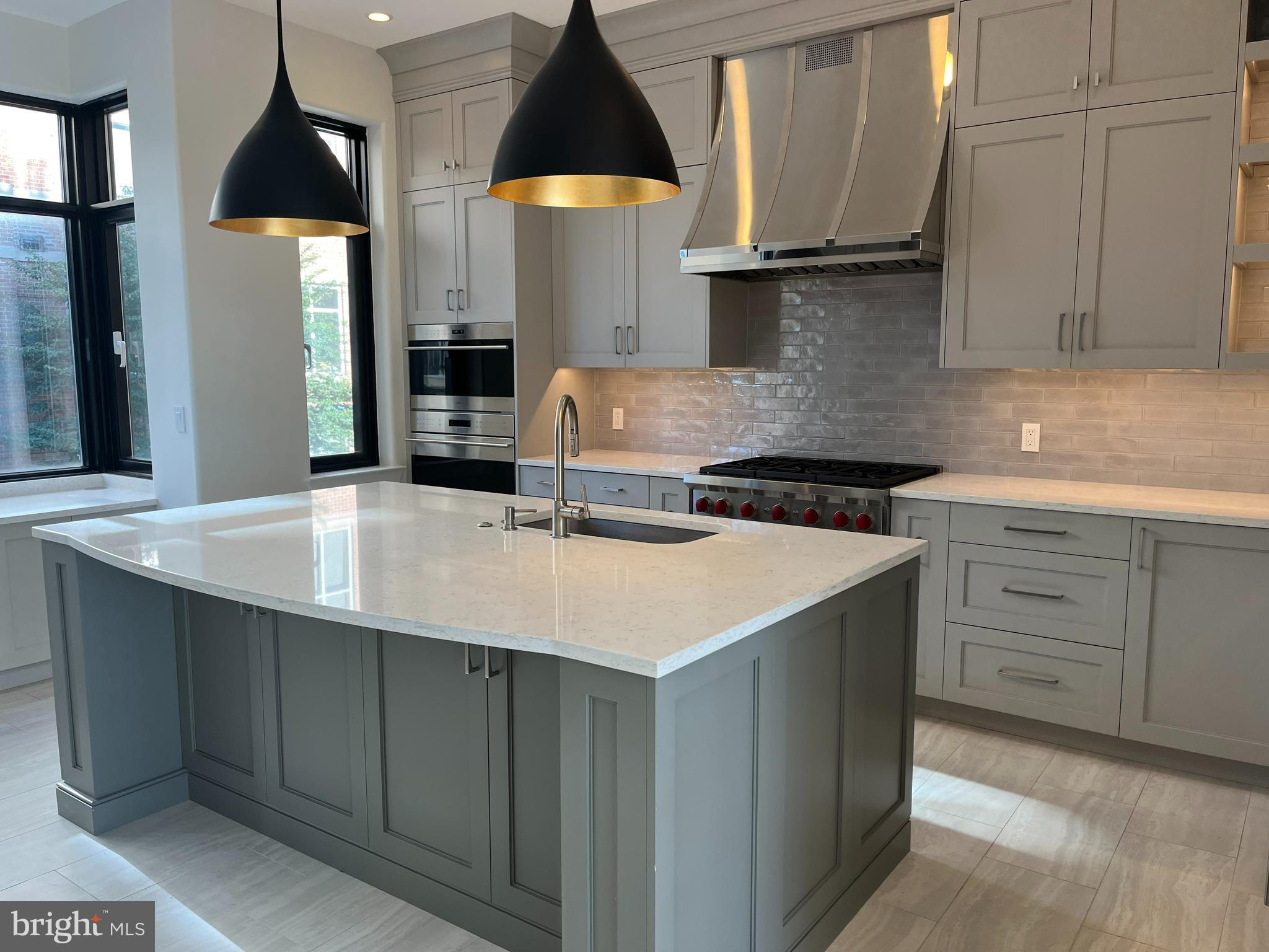 THE TOWNHOMES AT THE CRESCENT - Residential