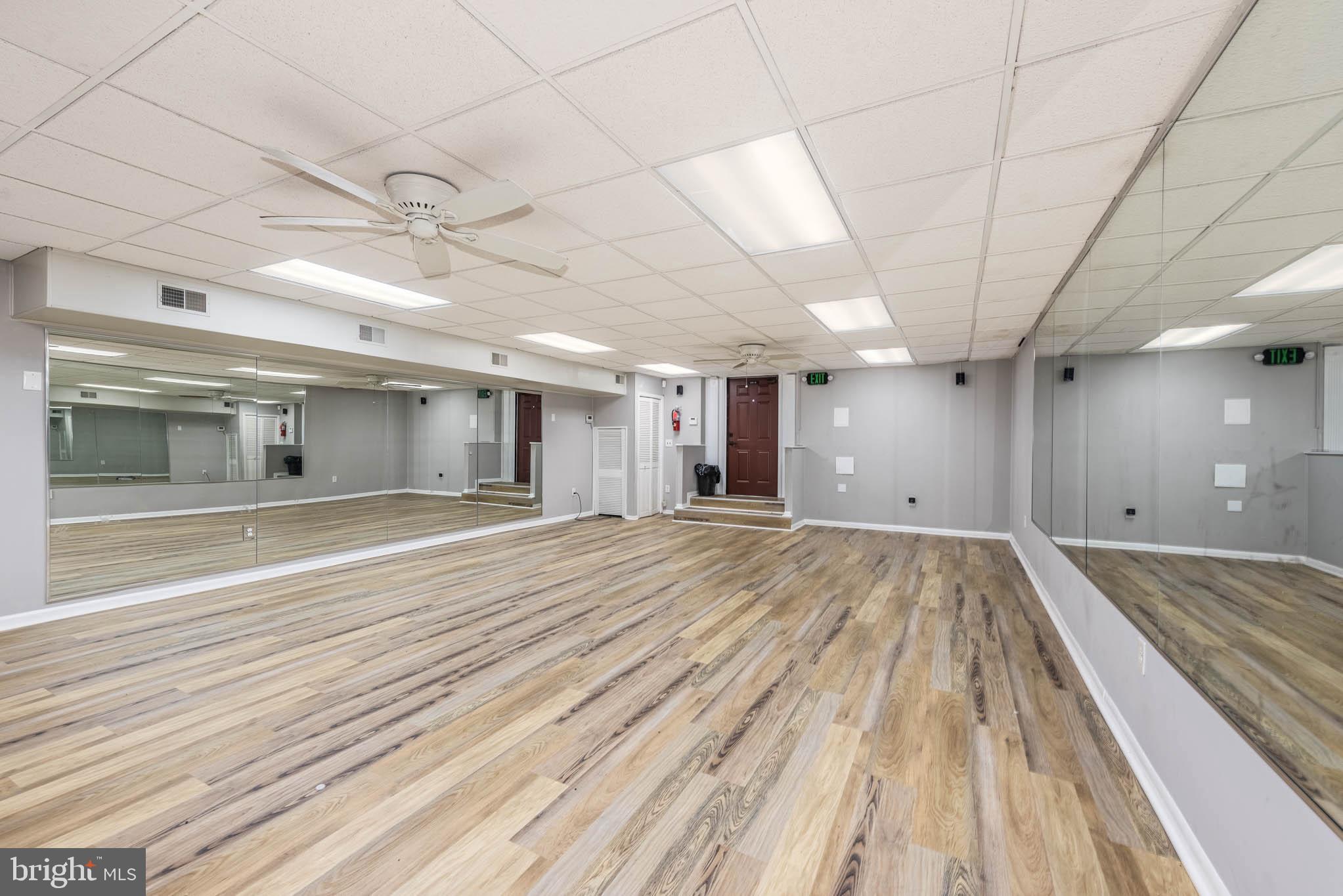 ROSEDALE - Commercial Lease