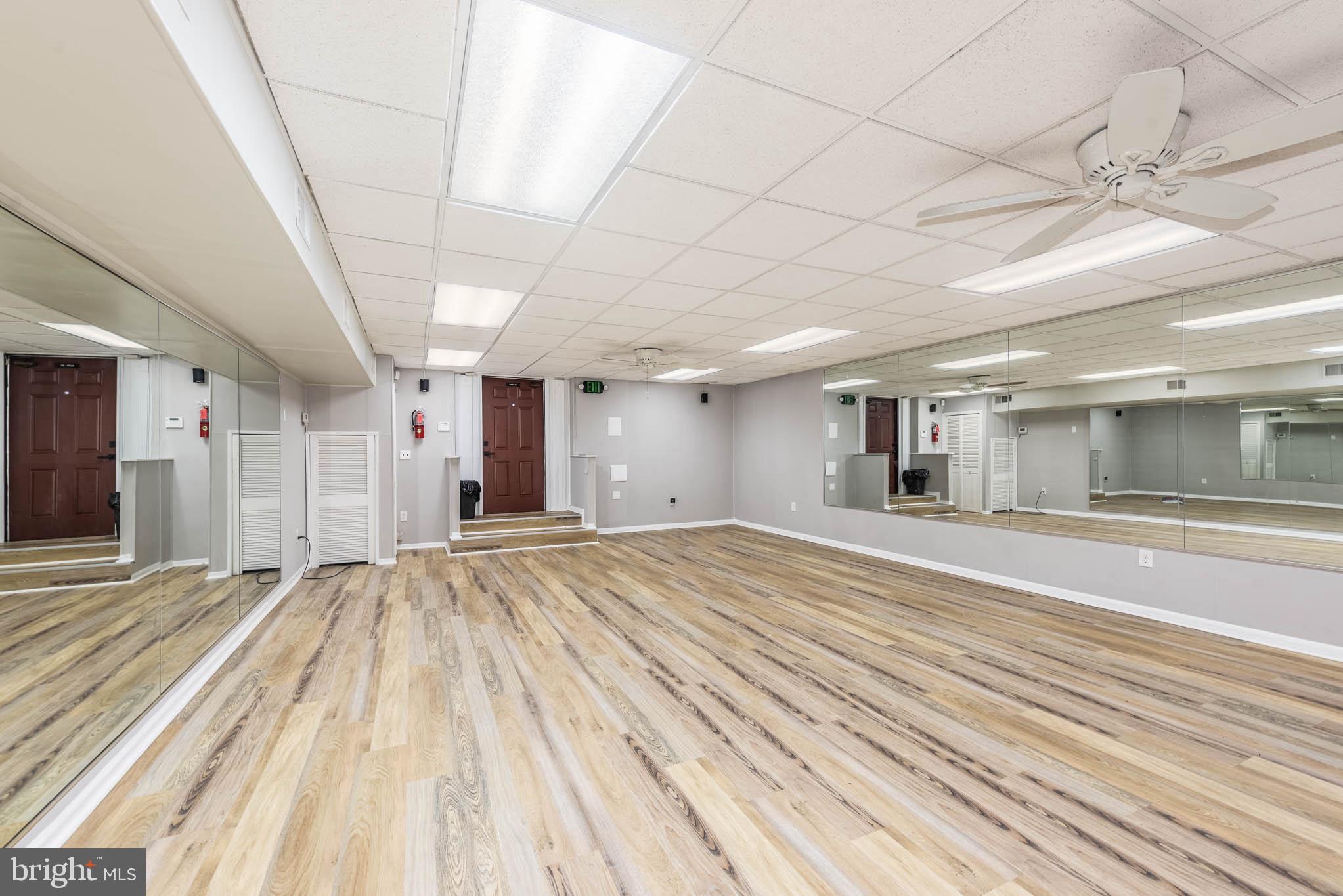 ROSEDALE - Commercial Lease