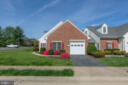 SALEM FIELDS - Residential