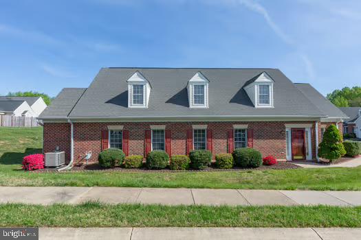 SALEM FIELDS - Residential