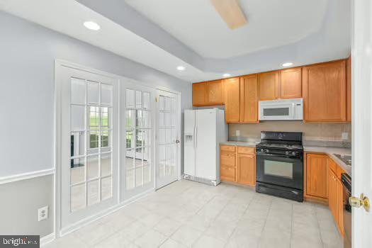 SALEM FIELDS - Residential