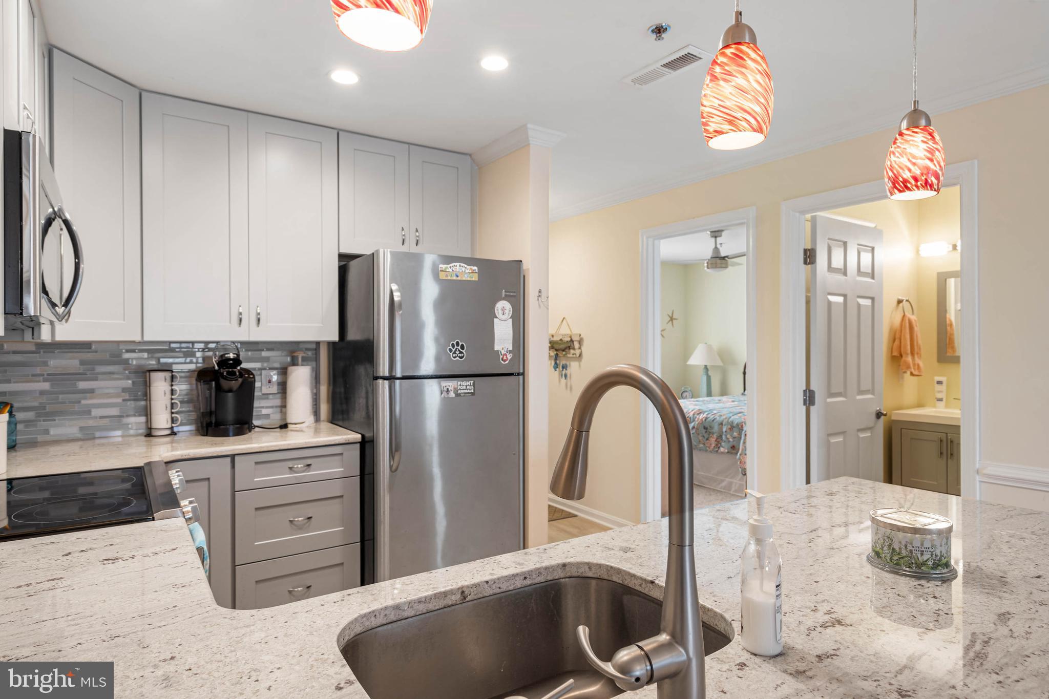 201 SOUTH HERON DRIVE 1G HARBOUR CLUB