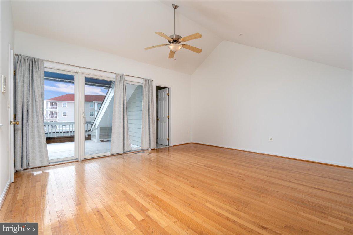 WINDWARD KEY - Residential