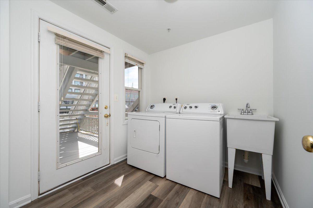 WINDWARD KEY - Residential