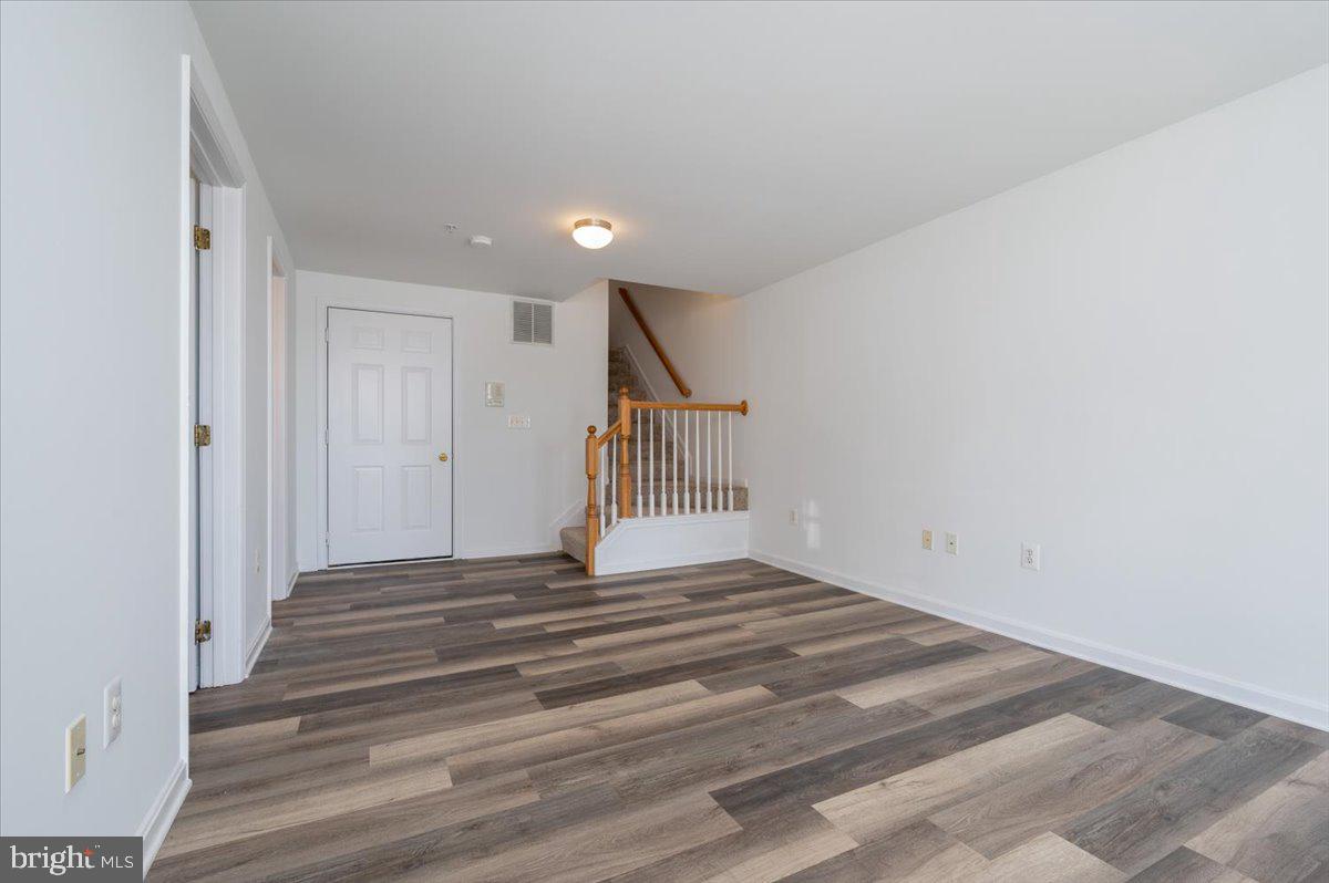 WINDWARD KEY - Residential