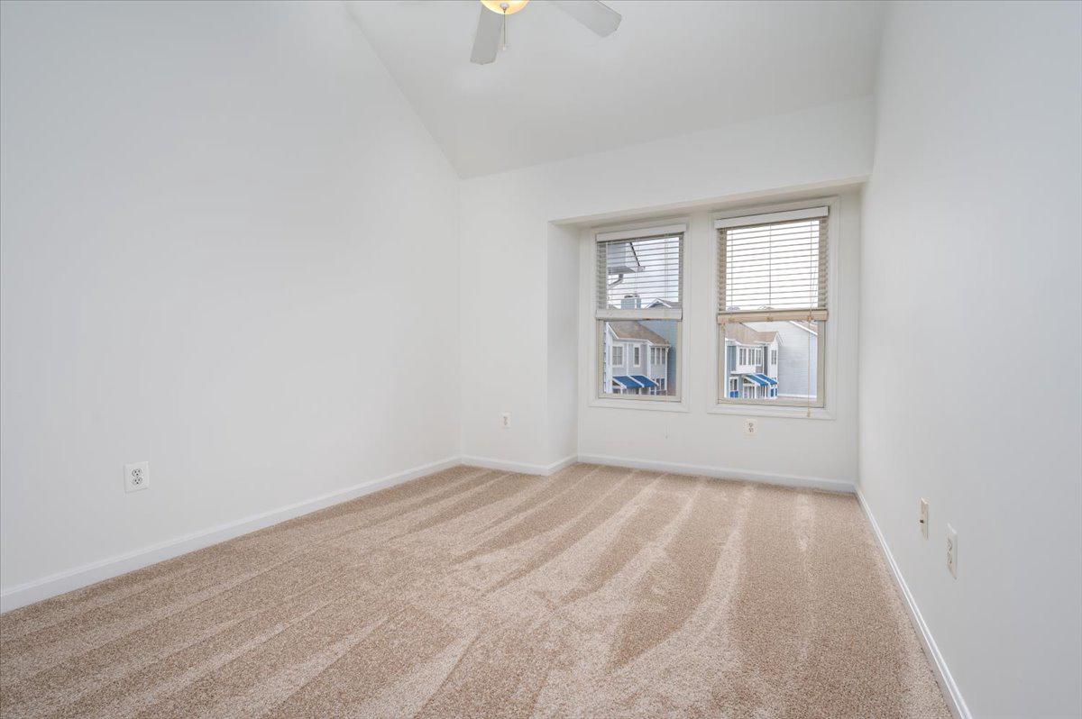 WINDWARD KEY - Residential