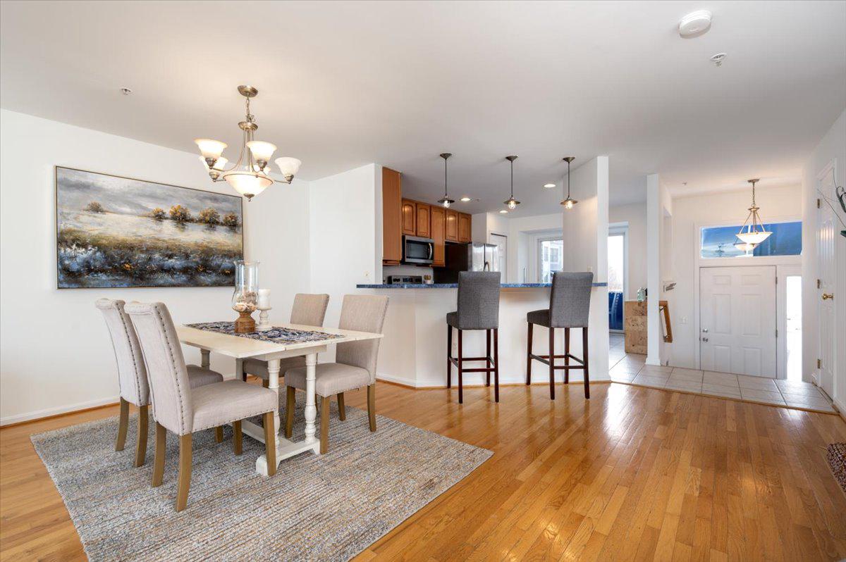 WINDWARD KEY - Residential