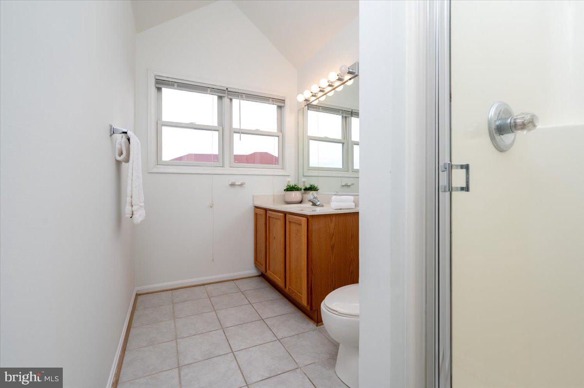 WINDWARD KEY - Residential