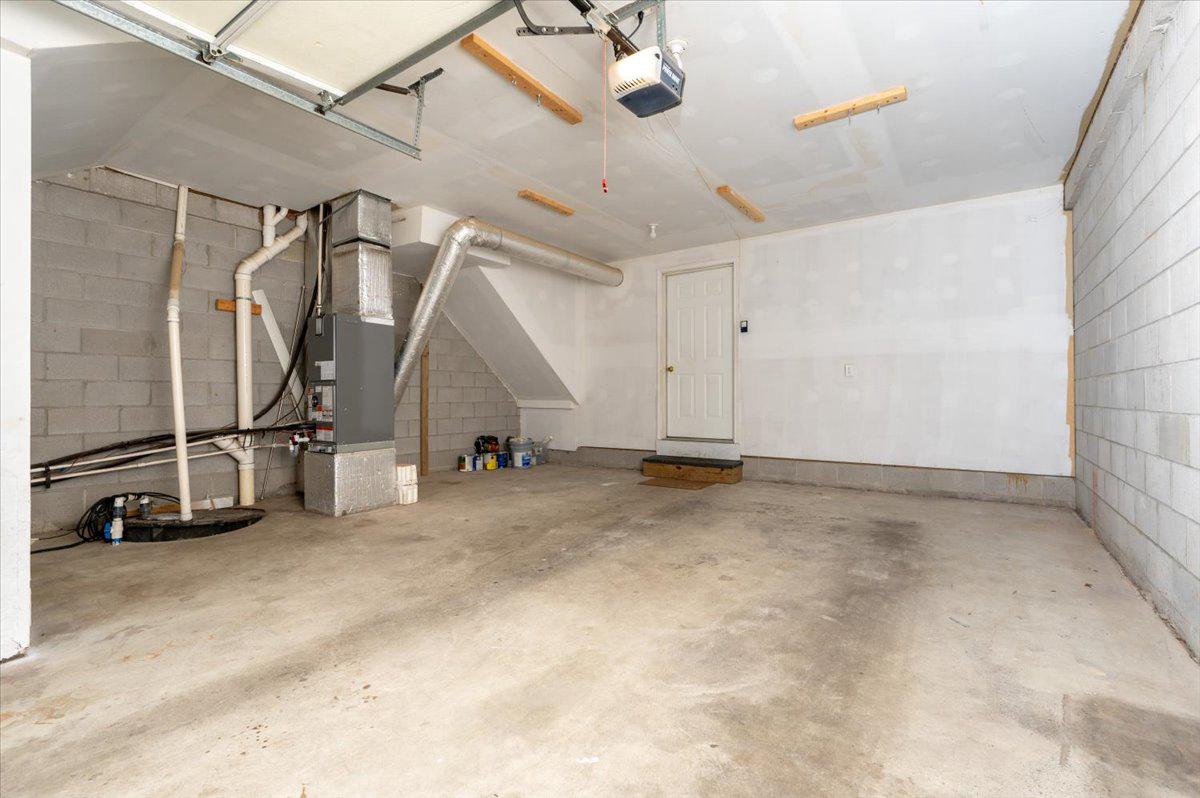 WINDWARD KEY - Residential