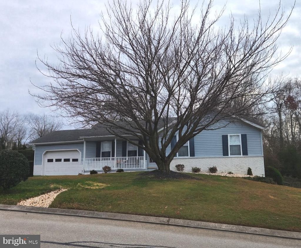 Photo of 349 Jasmine Drive, HANOVER, PA 17331 (MLS # PAYK2094330)