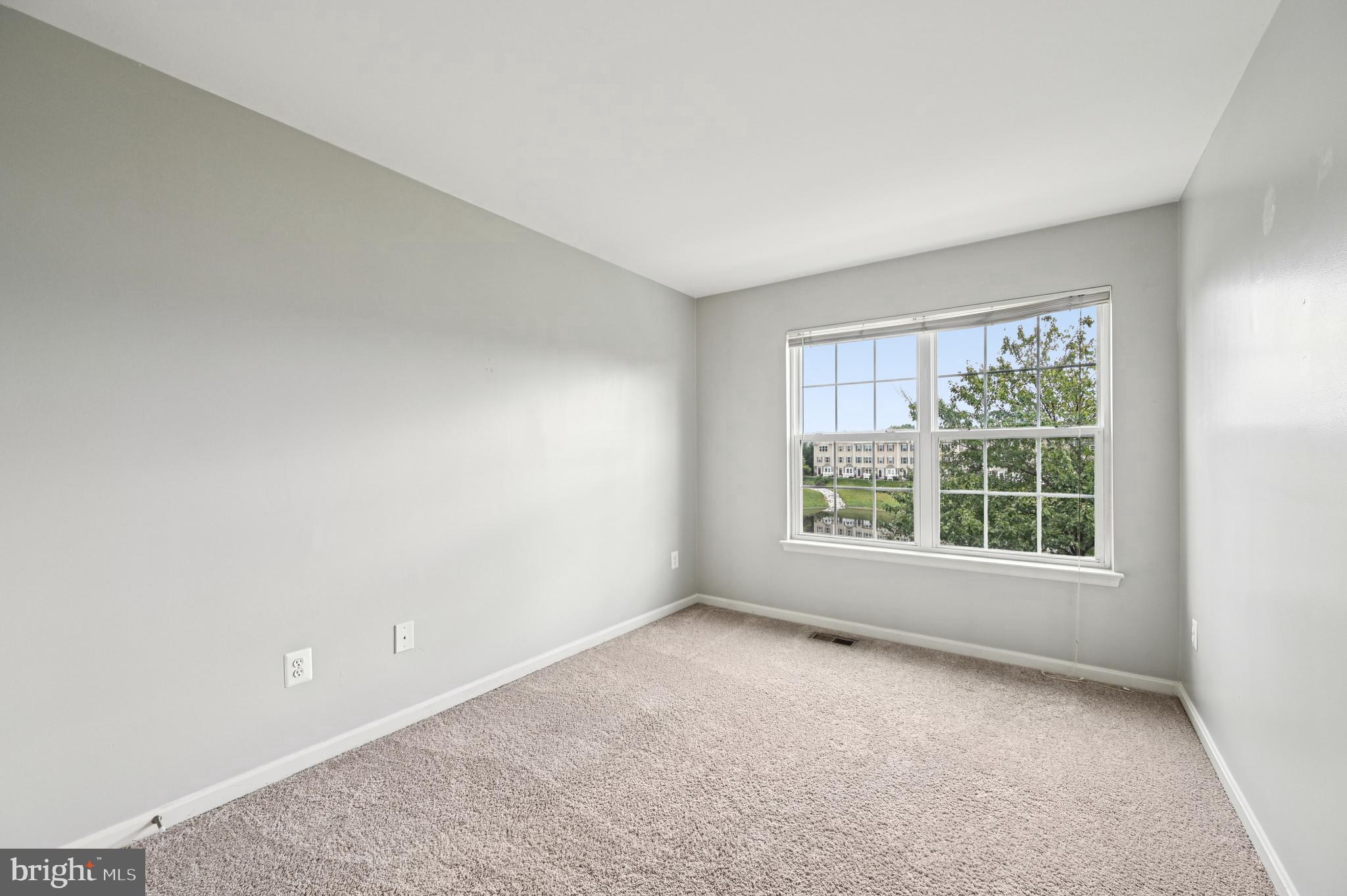 RESERVOIR RIDGE - Residential