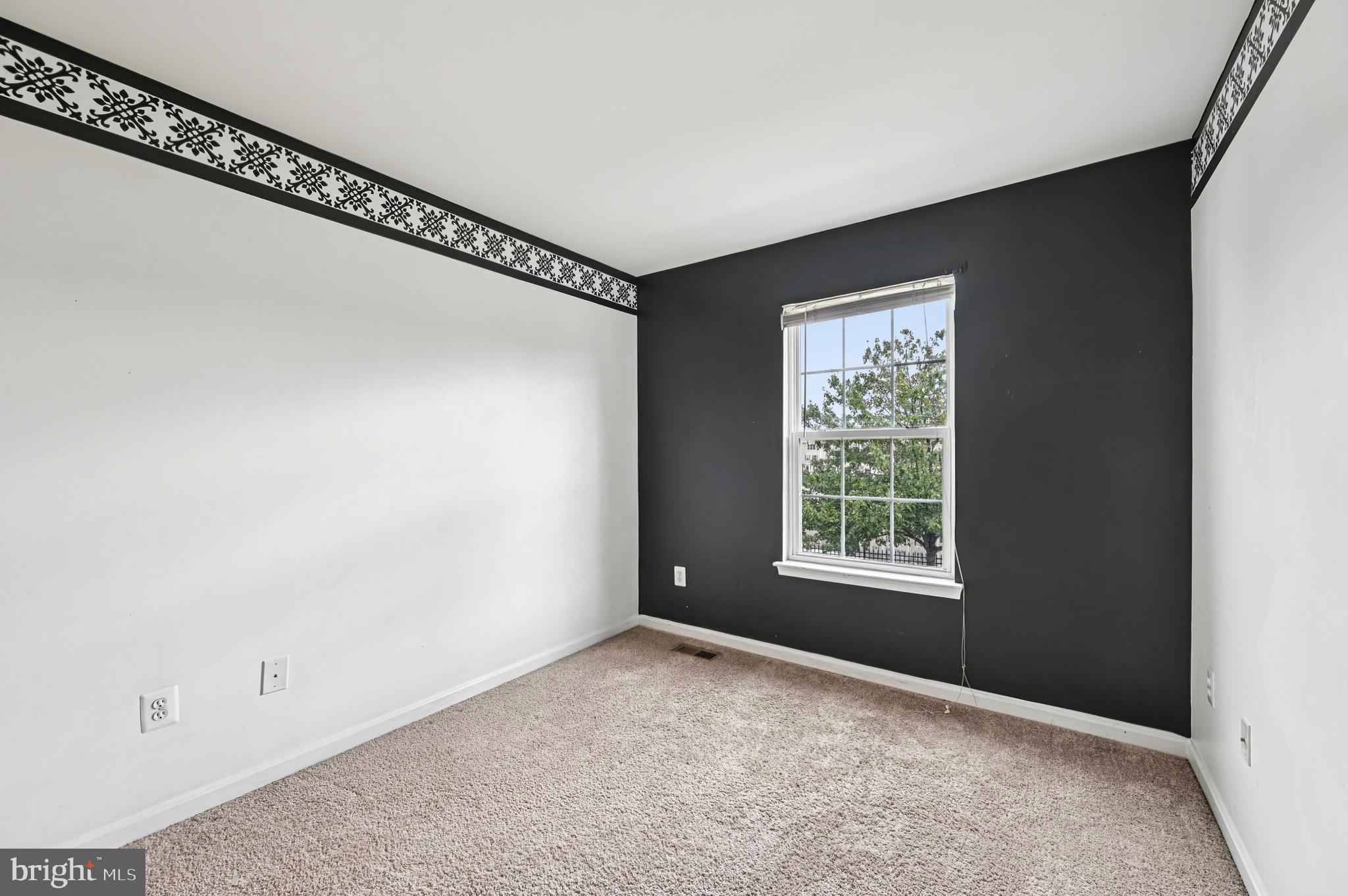 RESERVOIR RIDGE - Residential