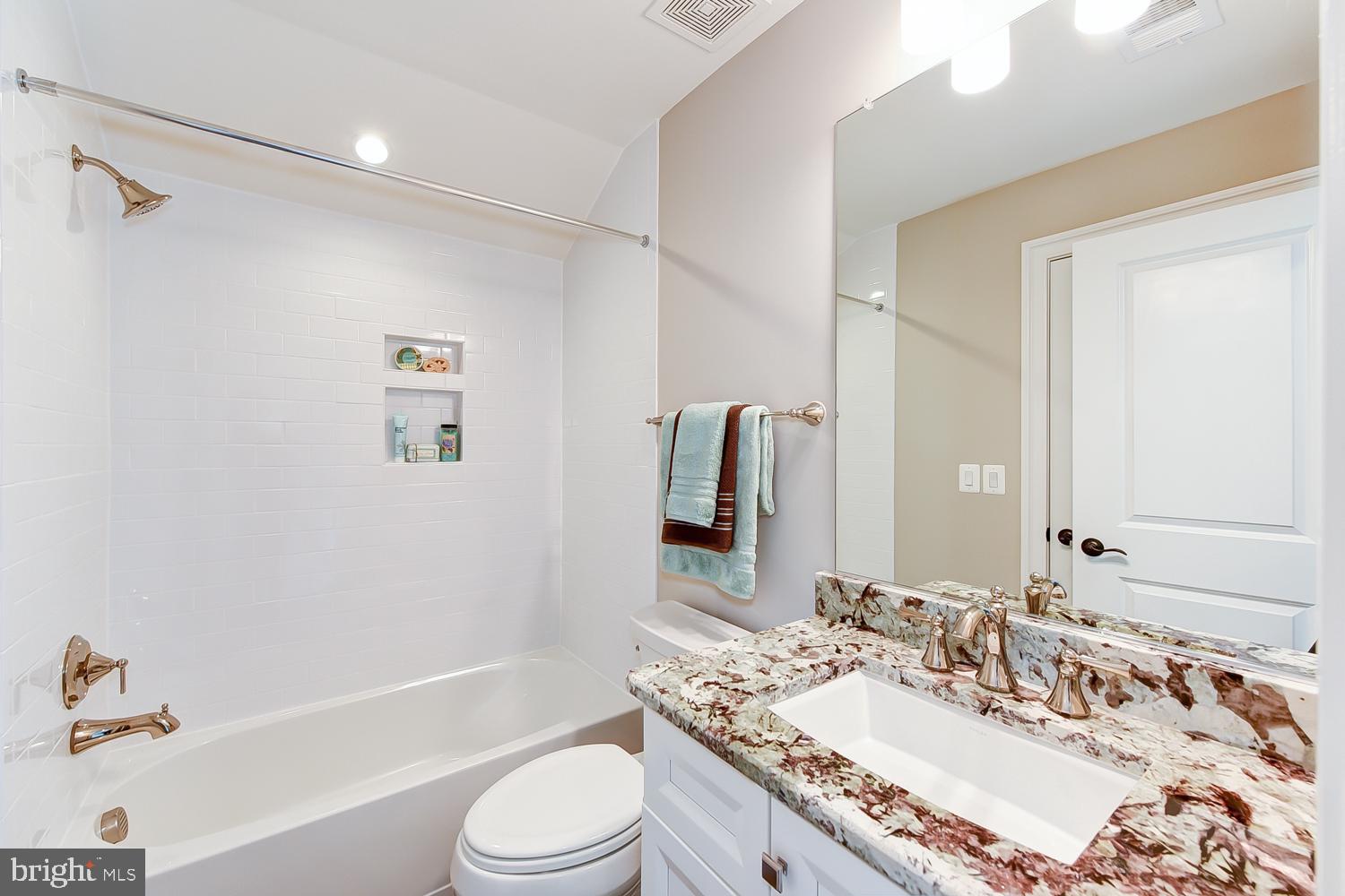 GLENBROOK VILLAGE - Residential