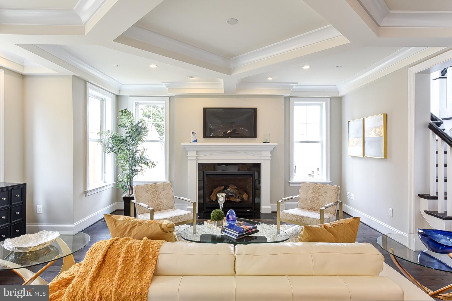 GLENBROOK VILLAGE - Residential