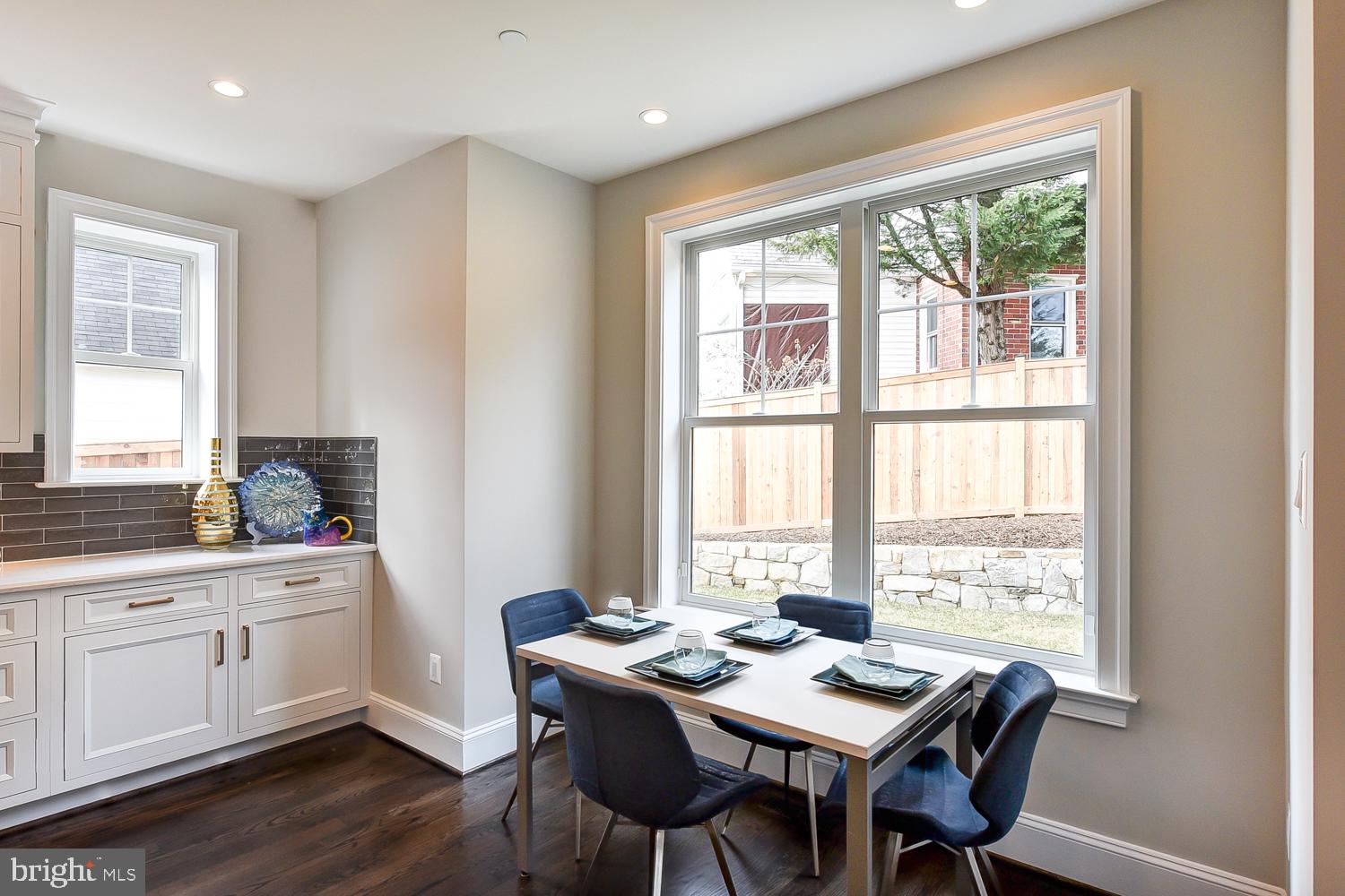 GLENBROOK VILLAGE - Residential