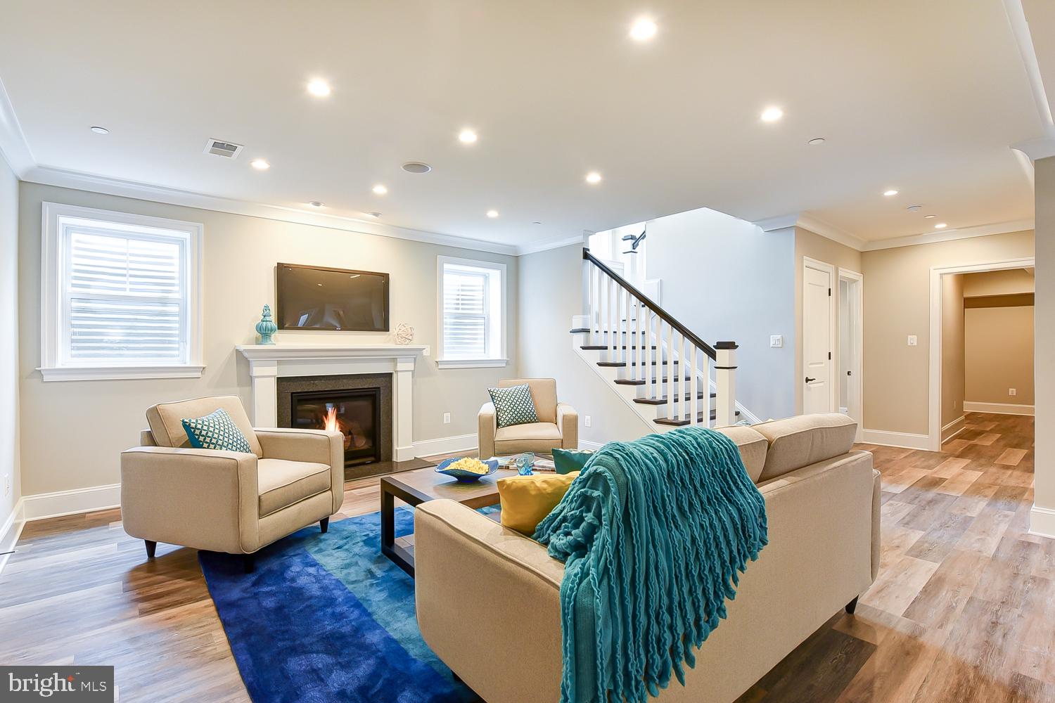 GLENBROOK VILLAGE - Residential