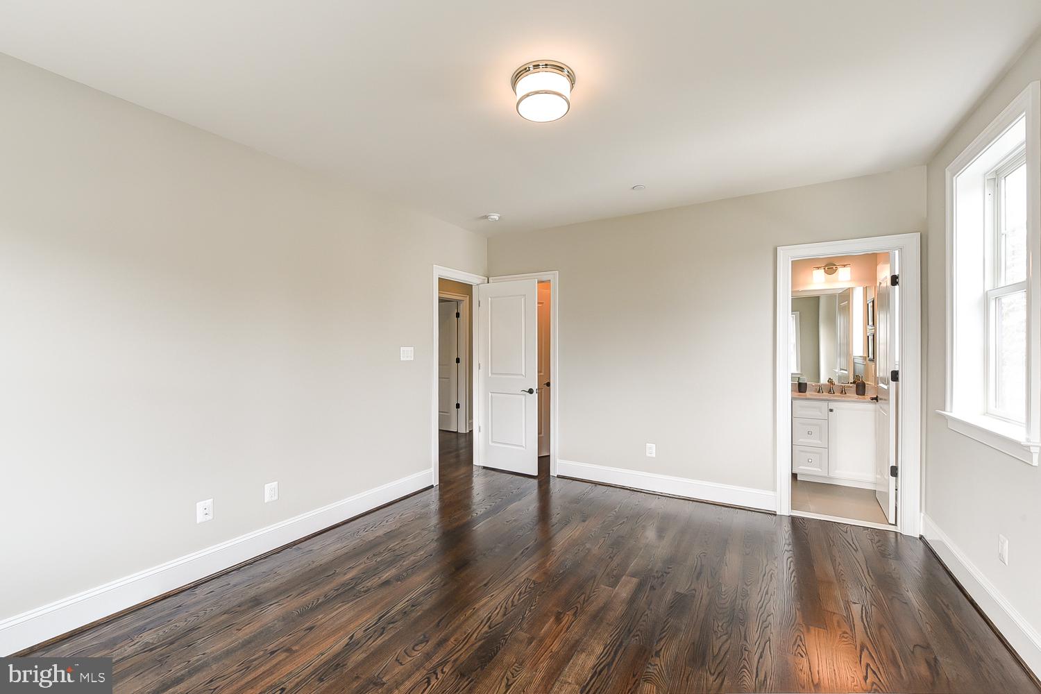 GLENBROOK VILLAGE - Residential