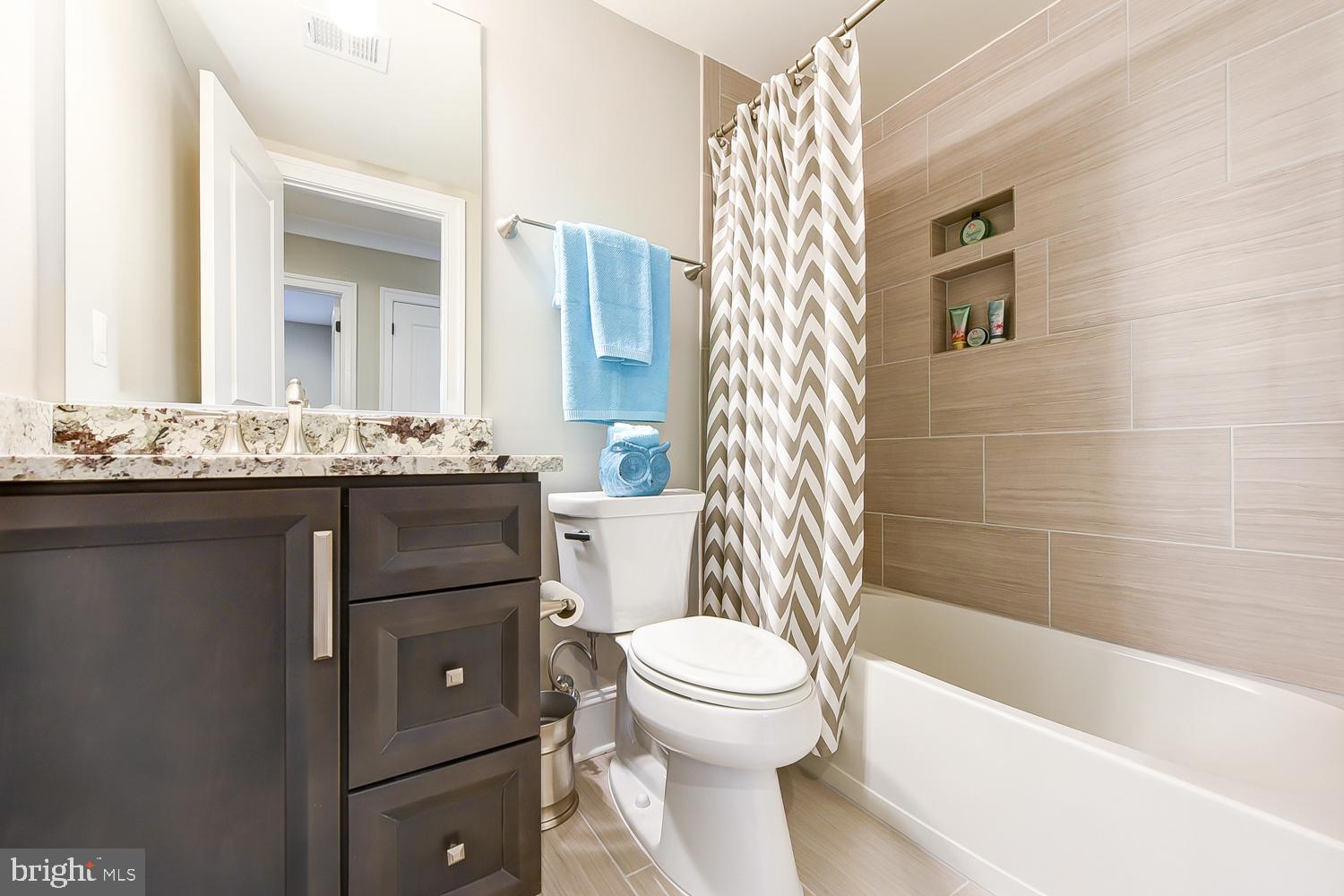 GLENBROOK VILLAGE - Residential