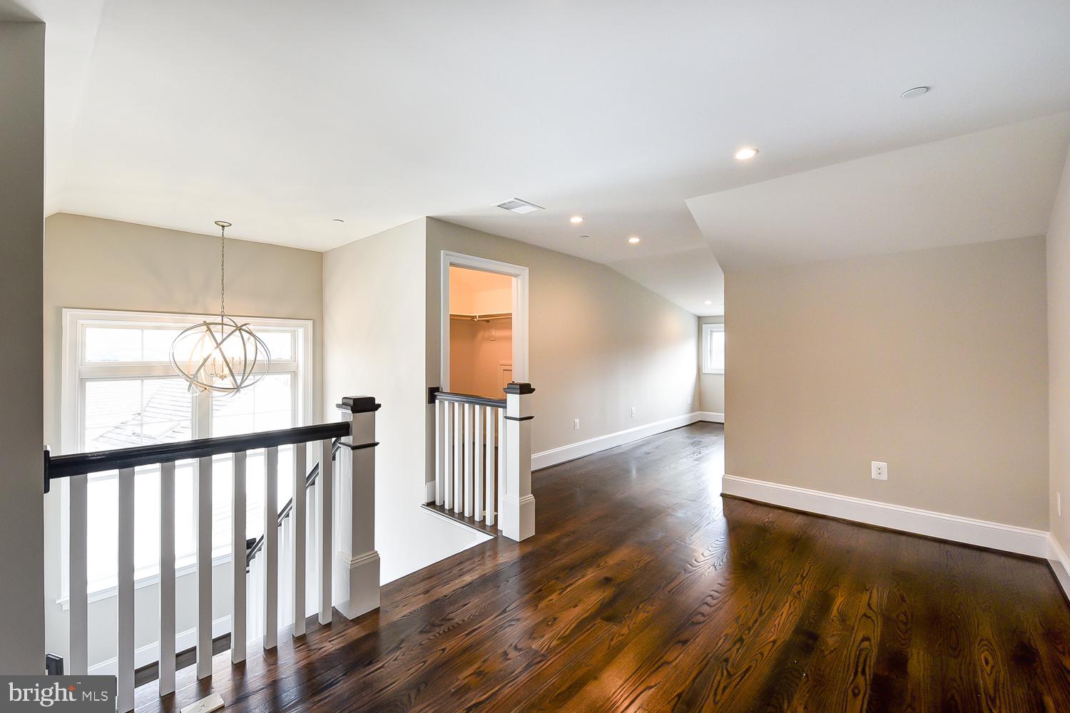 GLENBROOK VILLAGE - Residential