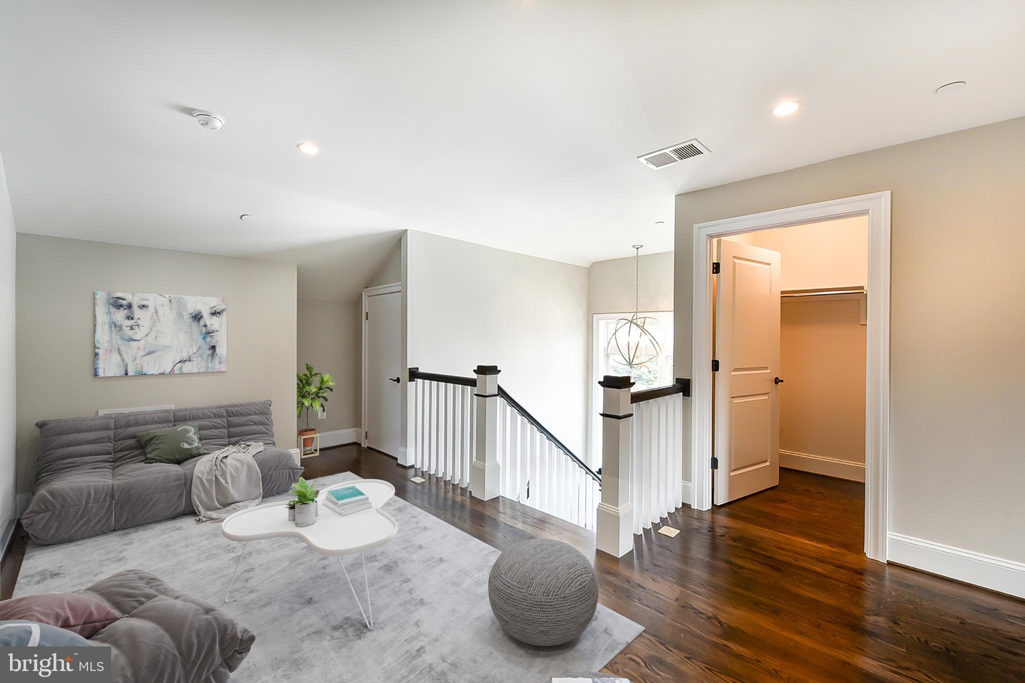 GLENBROOK VILLAGE - Residential