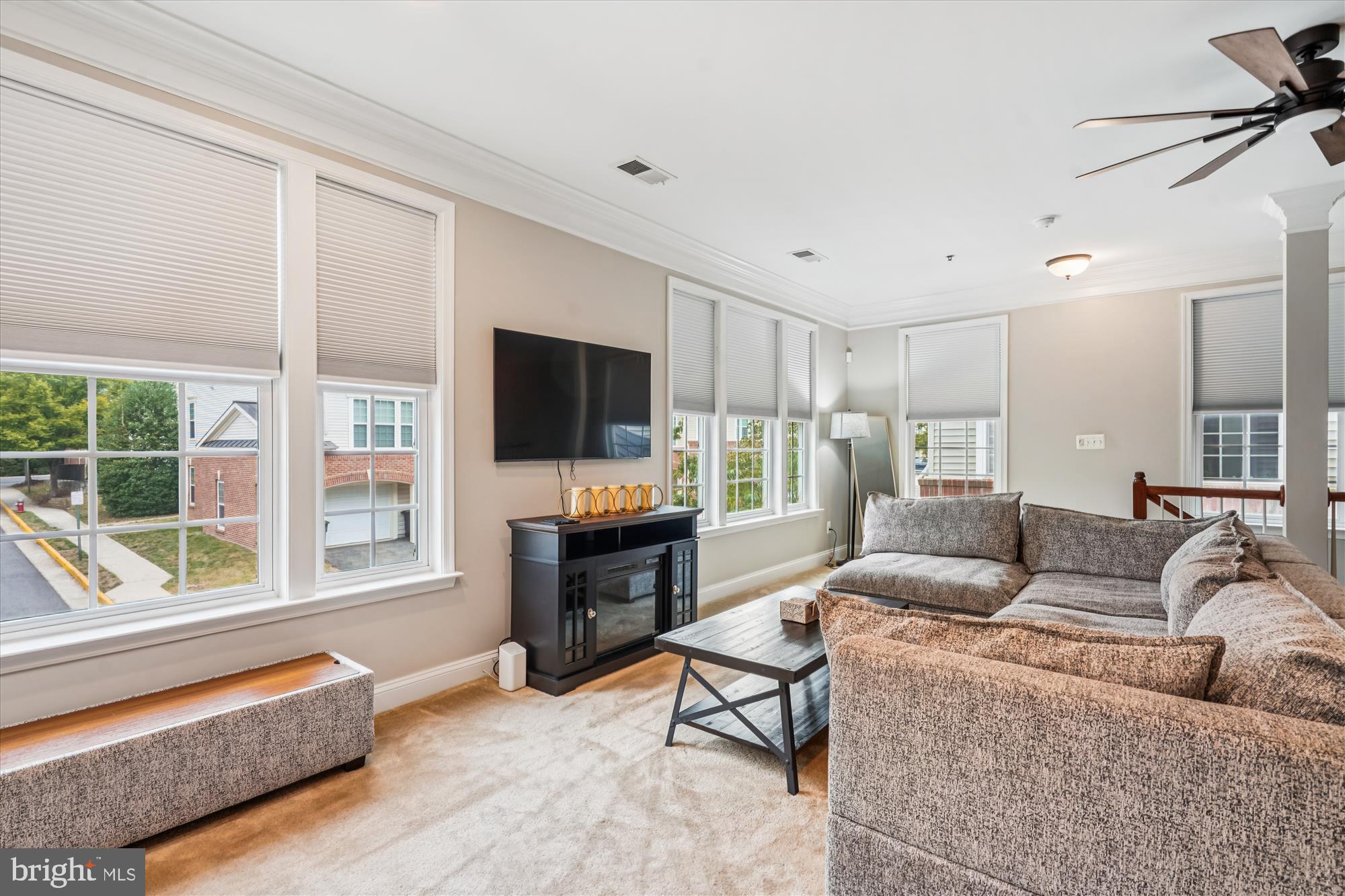 GROVETON WOODS - Residential Lease