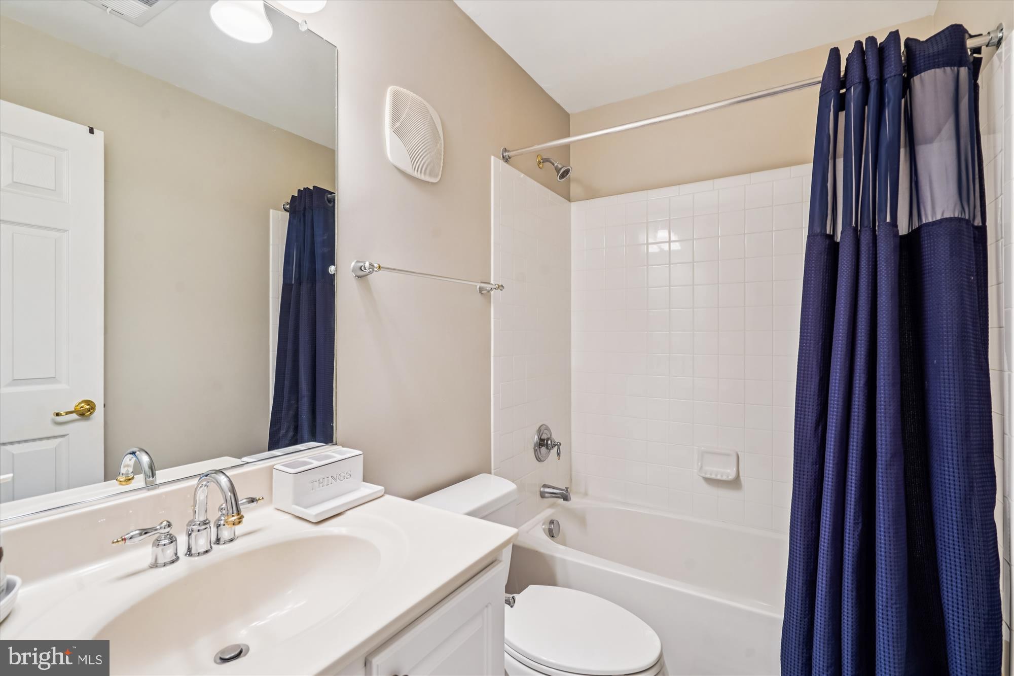 GROVETON WOODS - Residential Lease