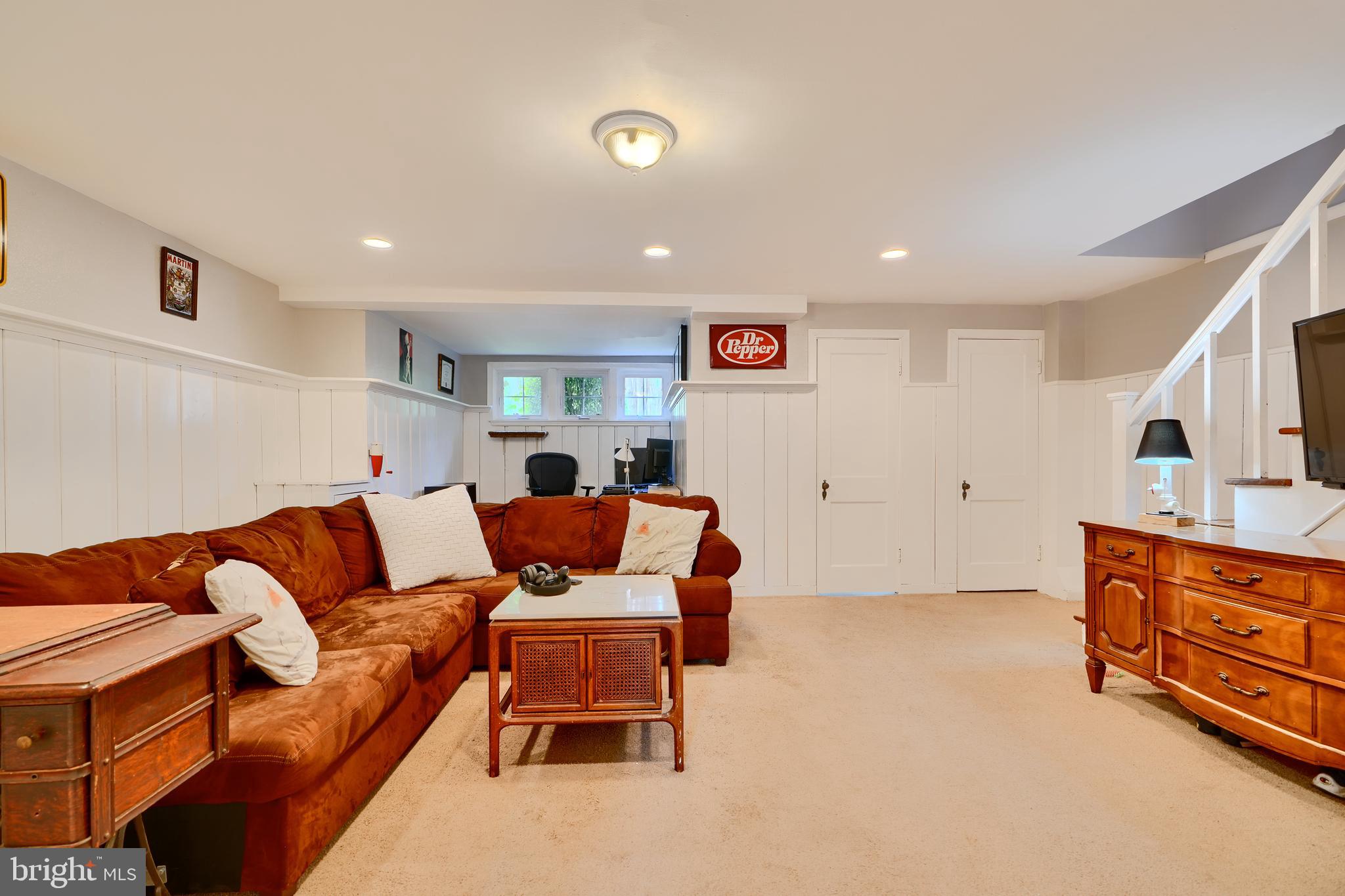 ACADEMY HEIGHTS - Residential