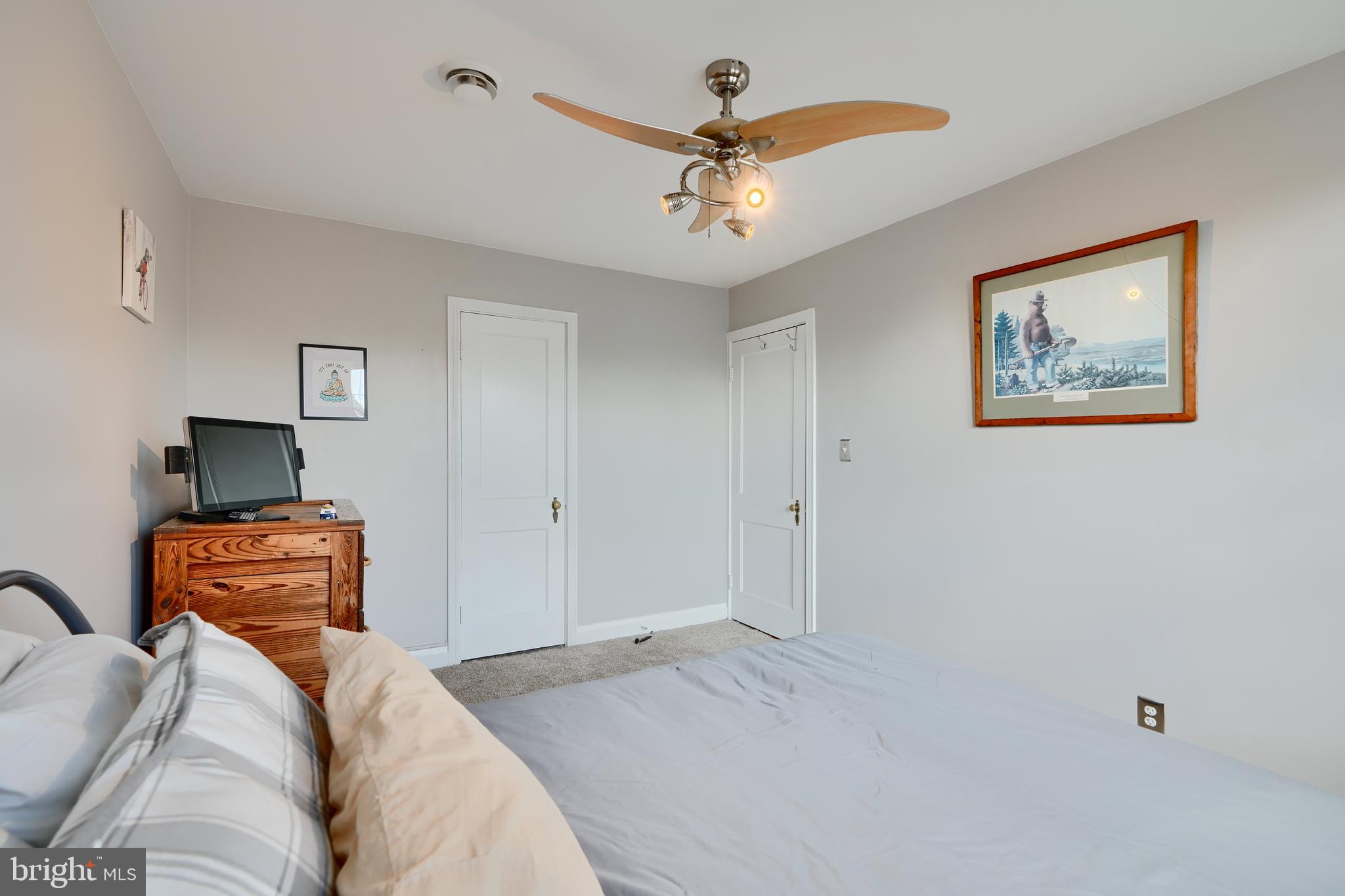 ACADEMY HEIGHTS - Residential
