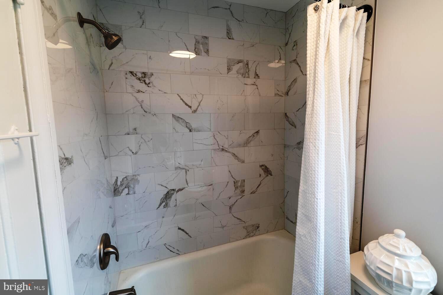 MT AIRY (WEST) - Residential