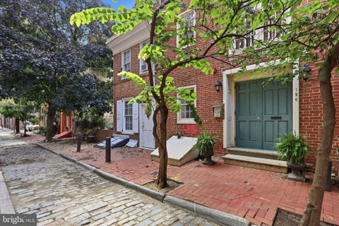 Condo For Rent - 126 Cuthbert Street #2<br/> Philadelphia County, PHILADELPHIA, PA 19106