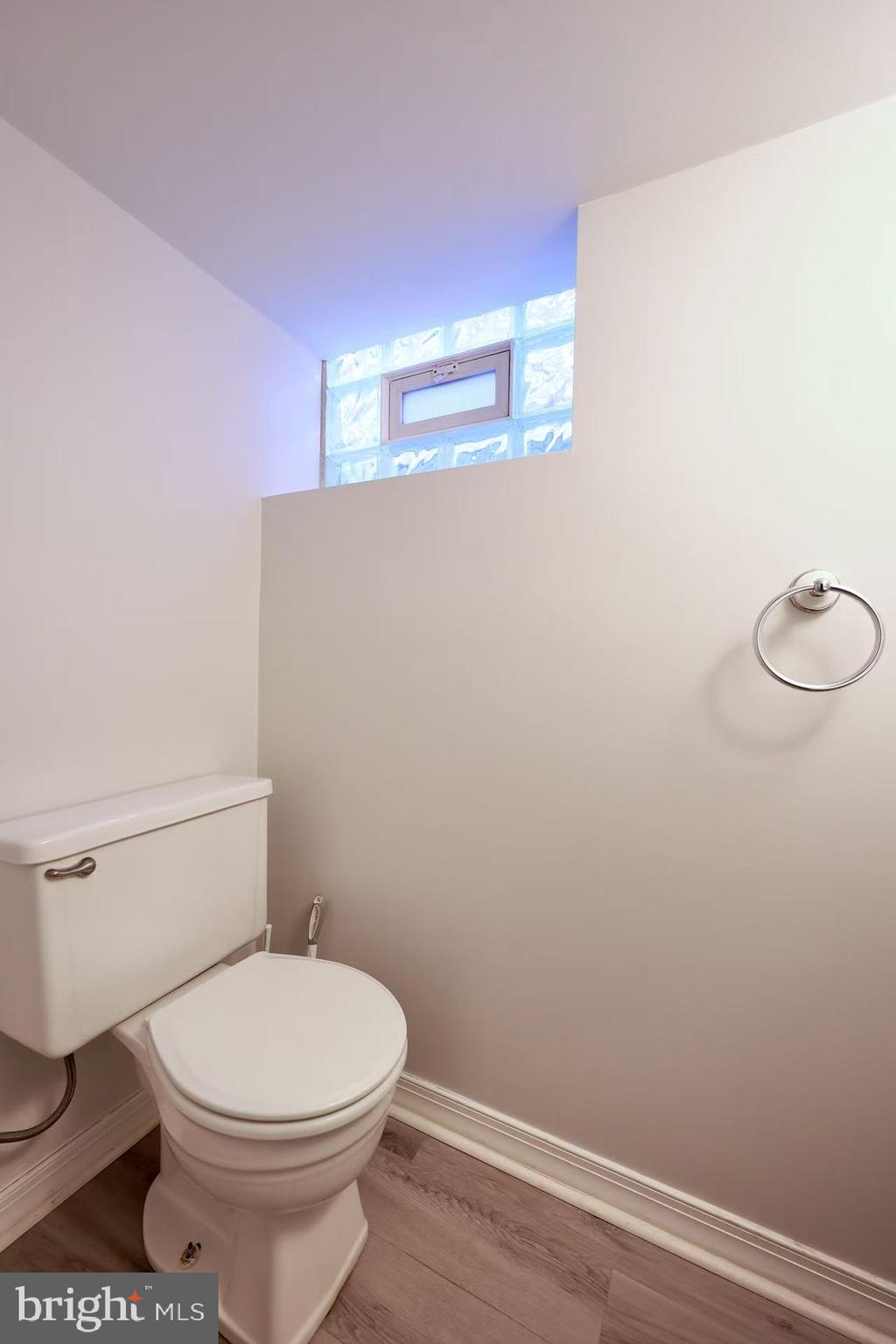 MAYFAIR (EAST) - Residential