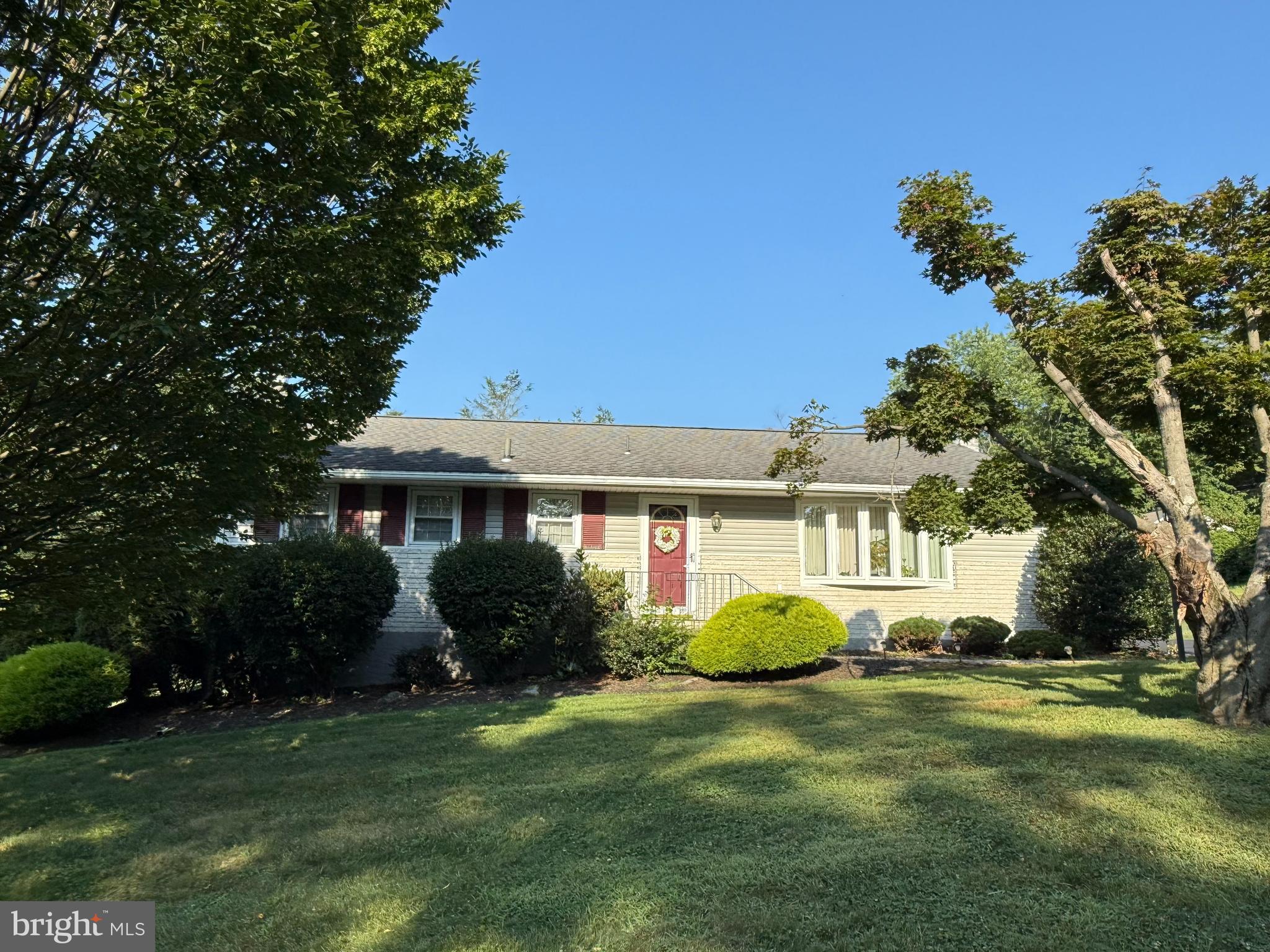120 HILL AVENUE