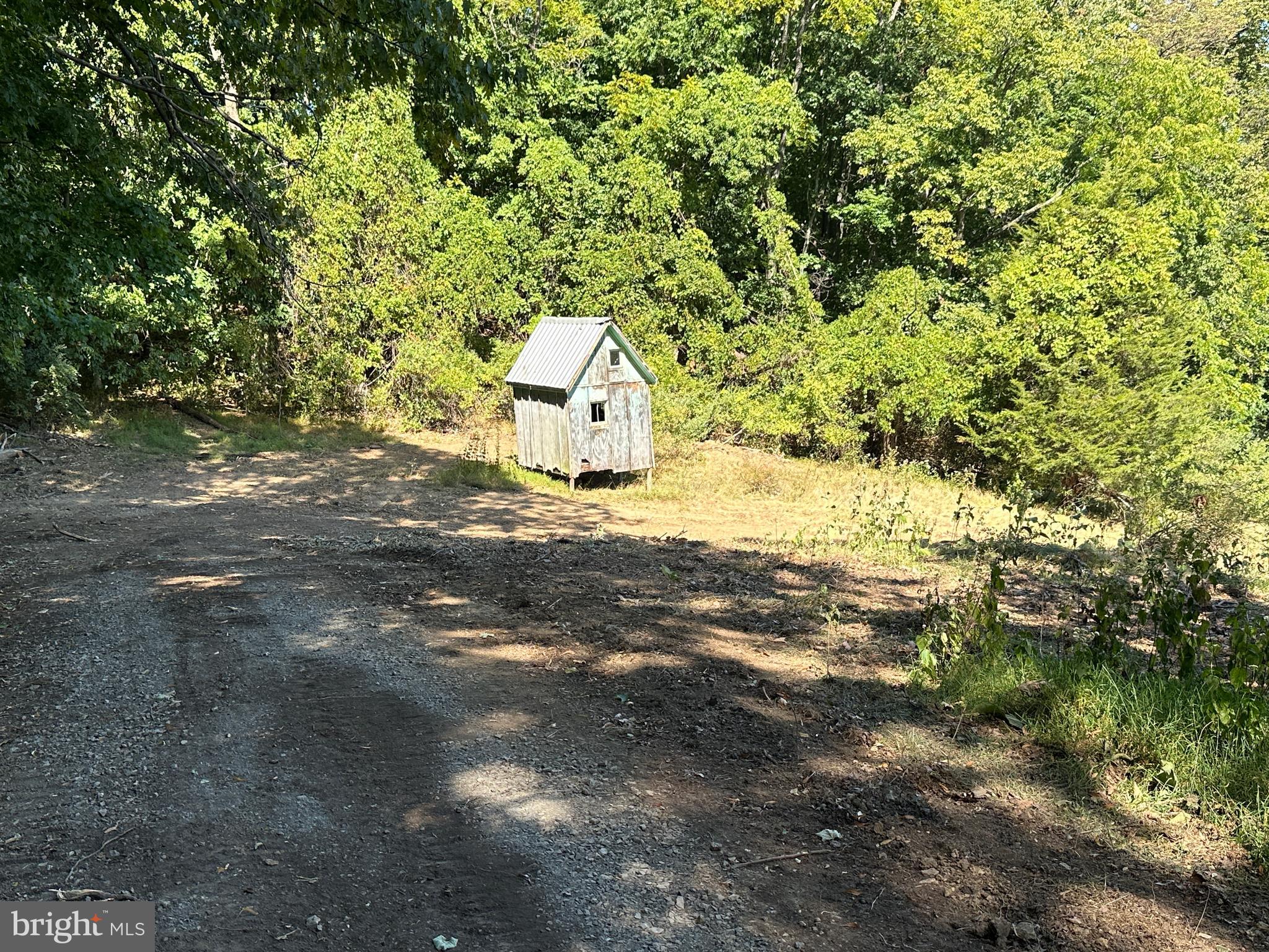 NONE AVAILABLE - Land