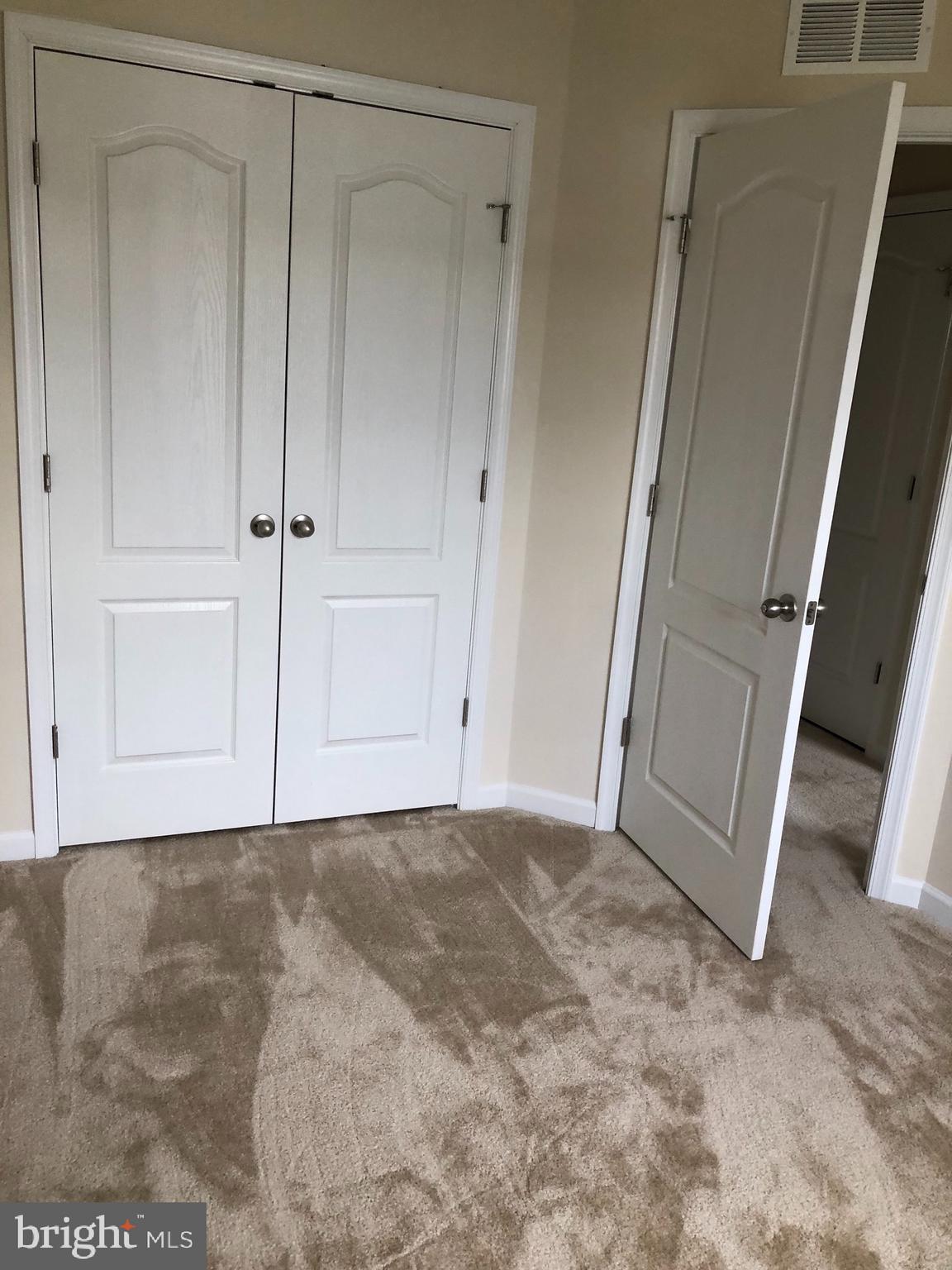 RIVERSIDE VILLAGES - Residential Lease