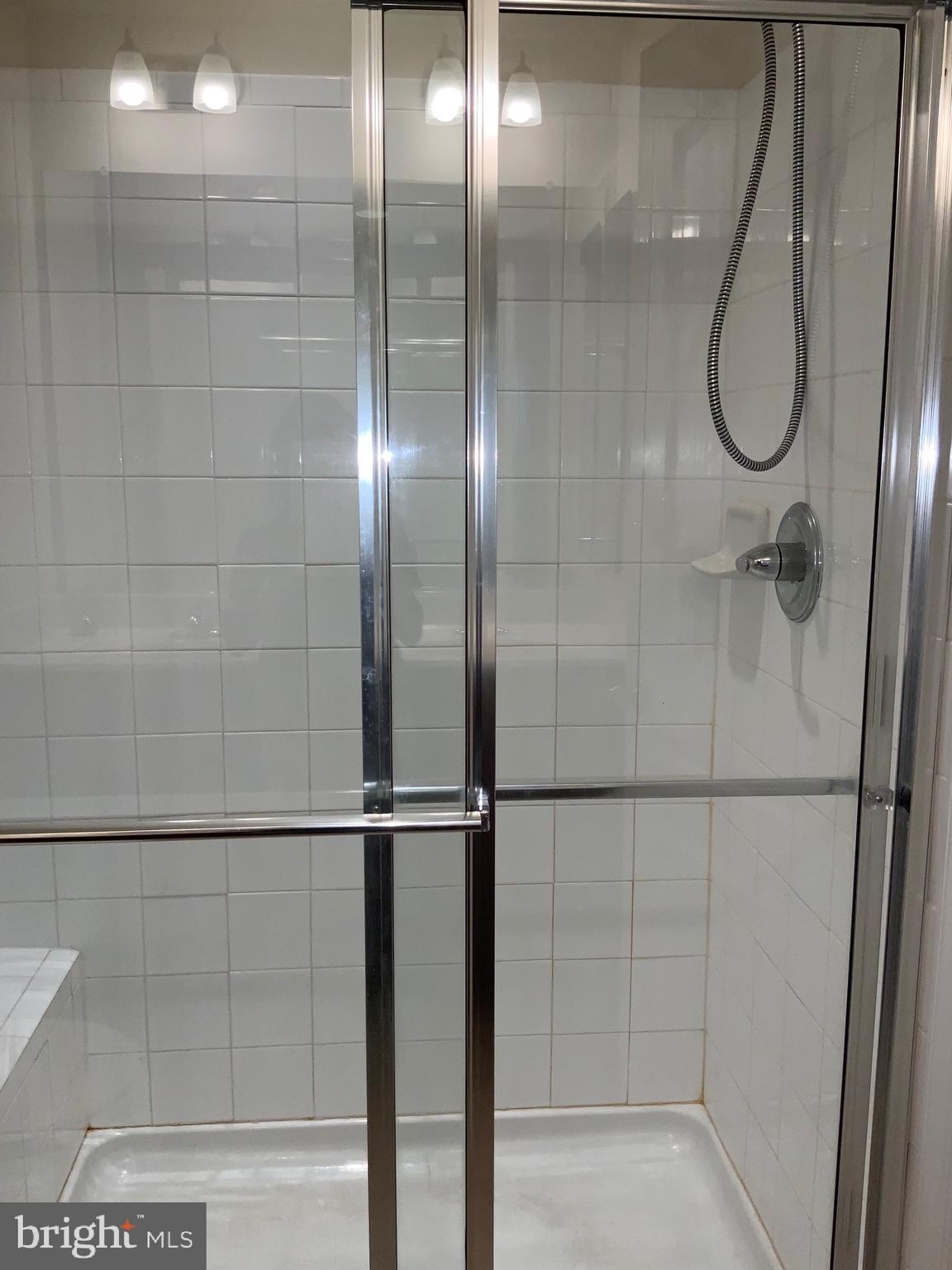 RIVERSIDE VILLAGES - Residential Lease